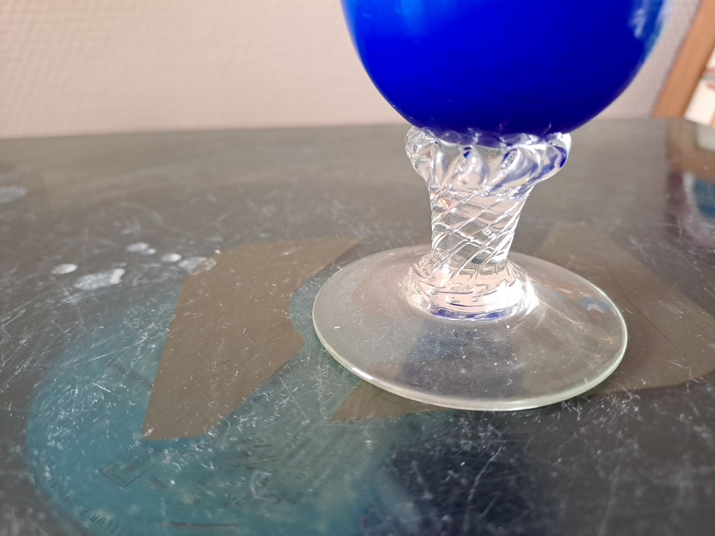 Vase Soliflore tige Torsadée. Rare. Moretti. Empoli. Murano. Bleu Clair.