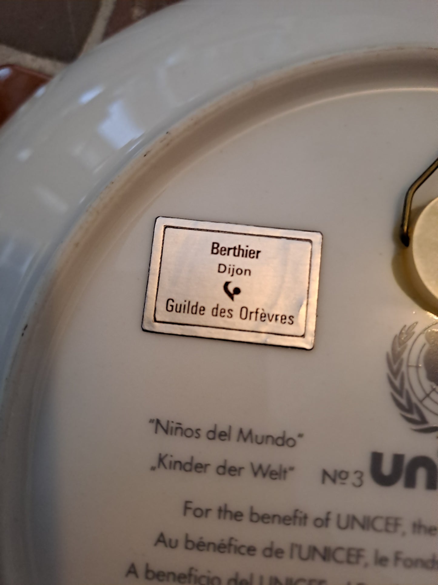 Assiette Murale. Unicef. Villeroy et Boch. "Enfants Du Monde" 1979.