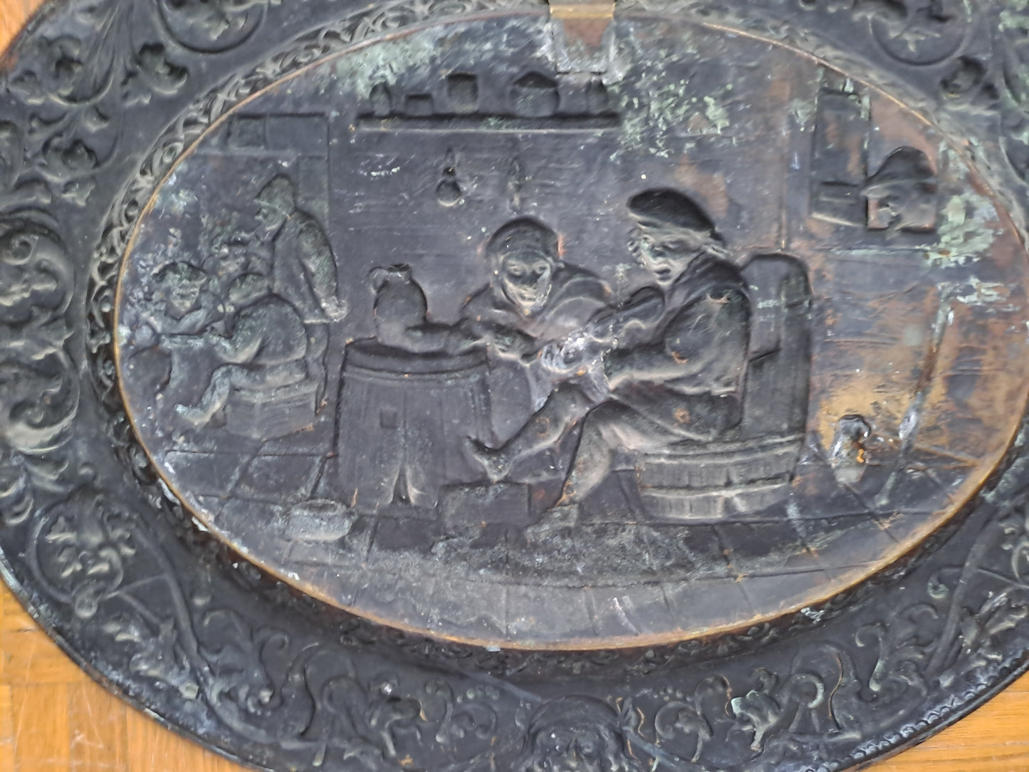 Plateau Murale Dans Le Goût de Teniers. Joueur de violon.