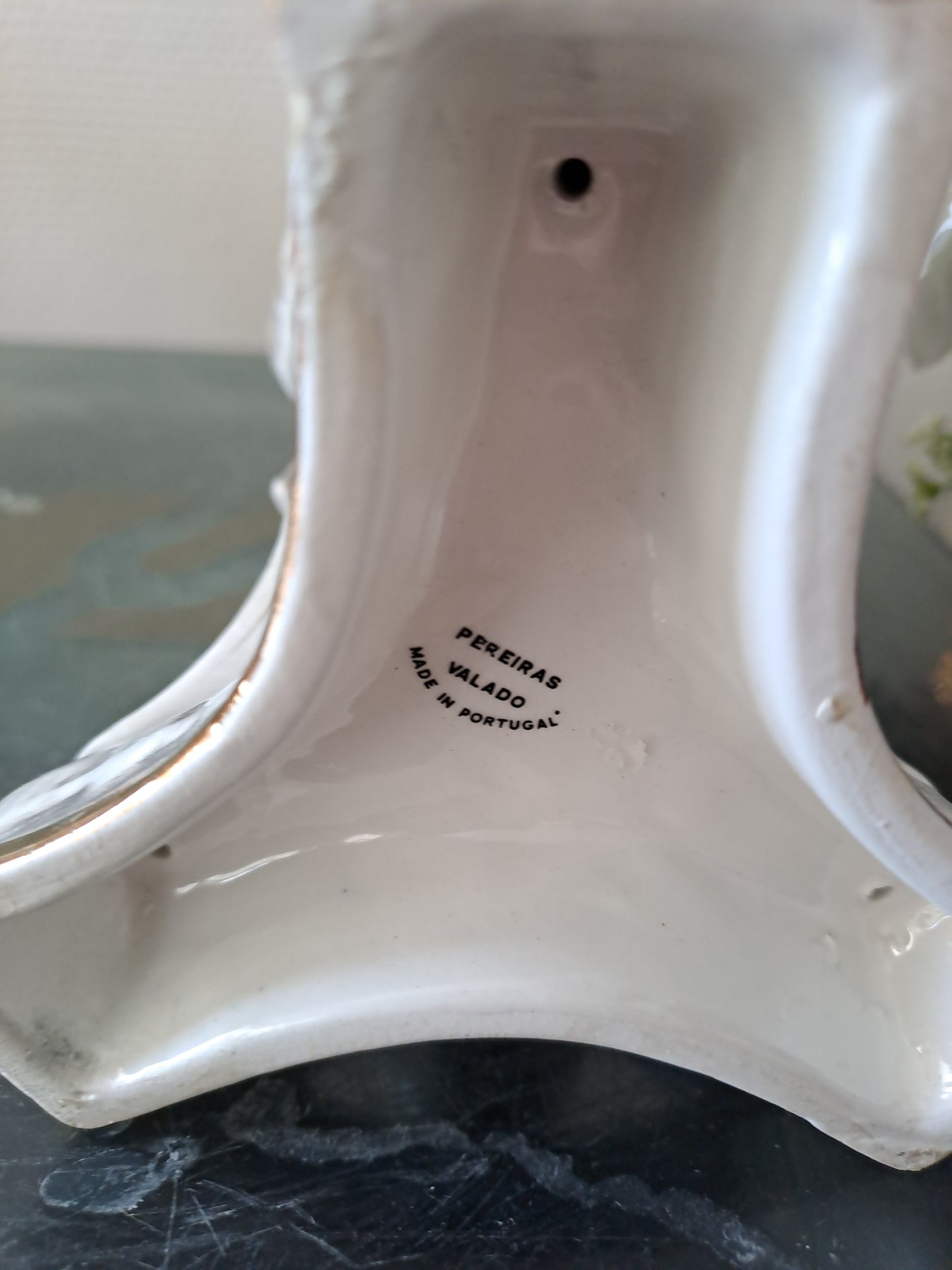Vase. Pereiras Valado.