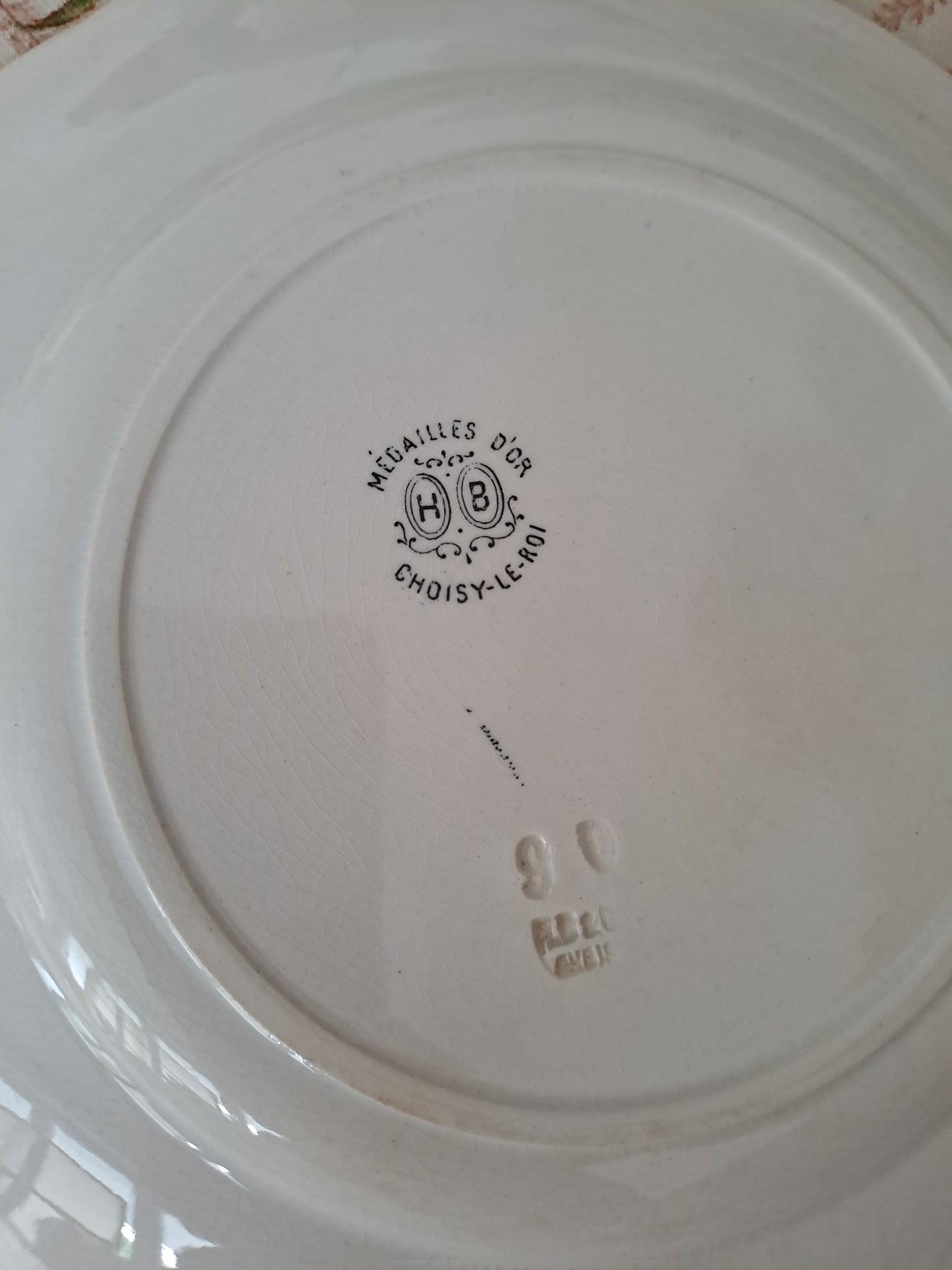 Assiette décorative Parlante. Les petits bonheurs de la vie. N°11. Choisy Le Roi.