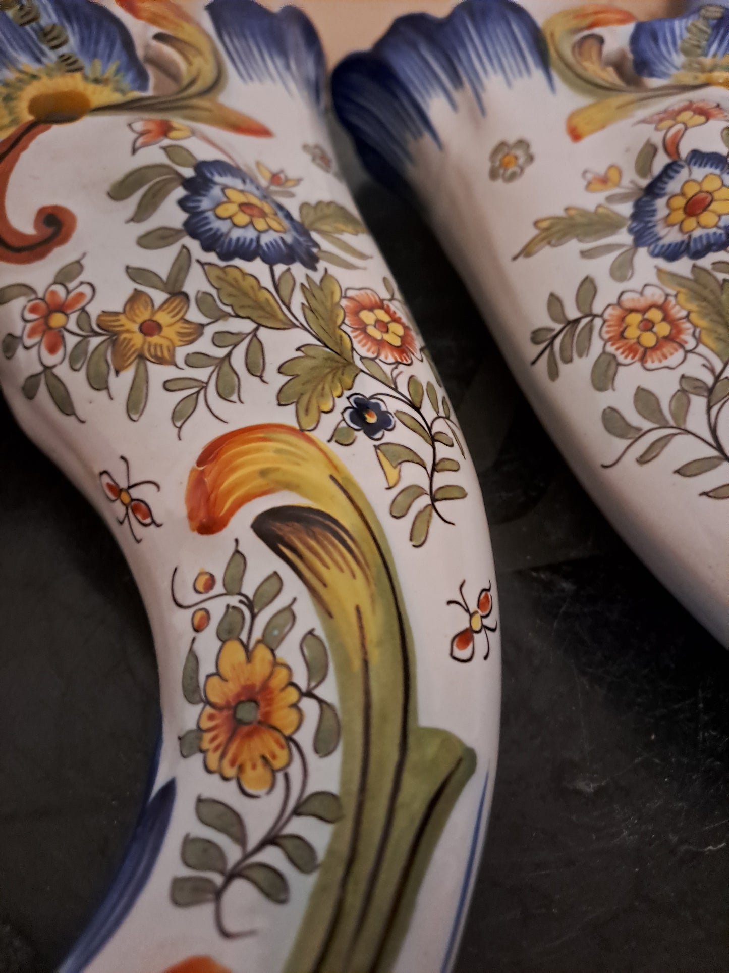 Bouquetiere Corne D'abondance.