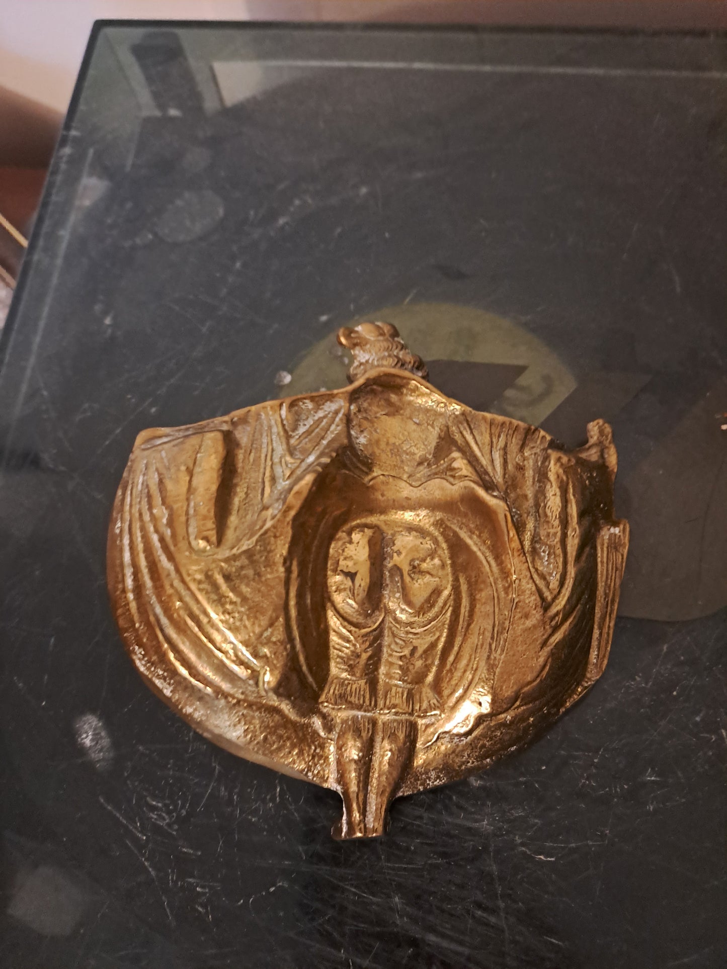 Vide Poche. Art Nouveau. Ancien vintage decoration.