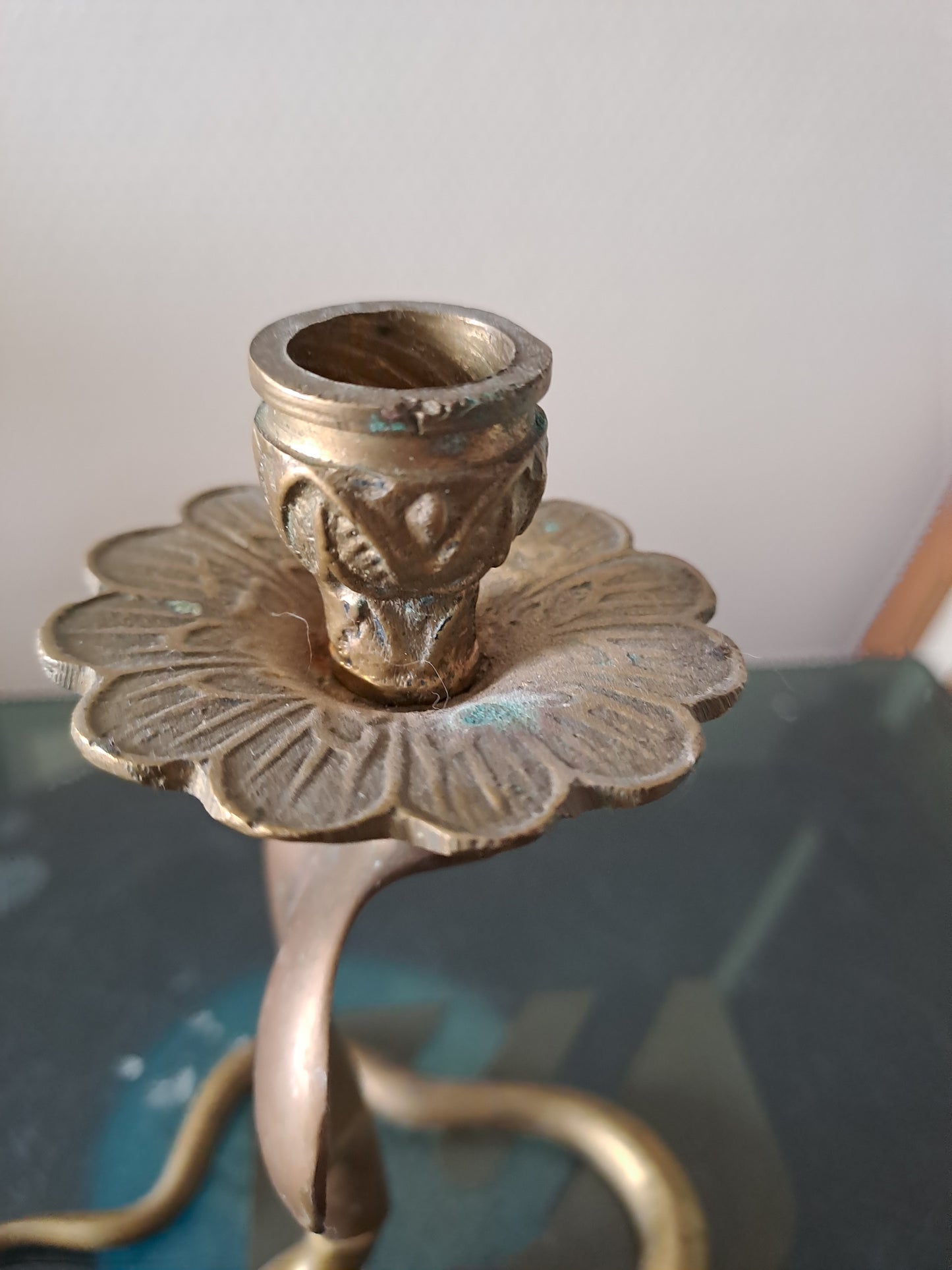 Chandelier. Cobra En Laiton.