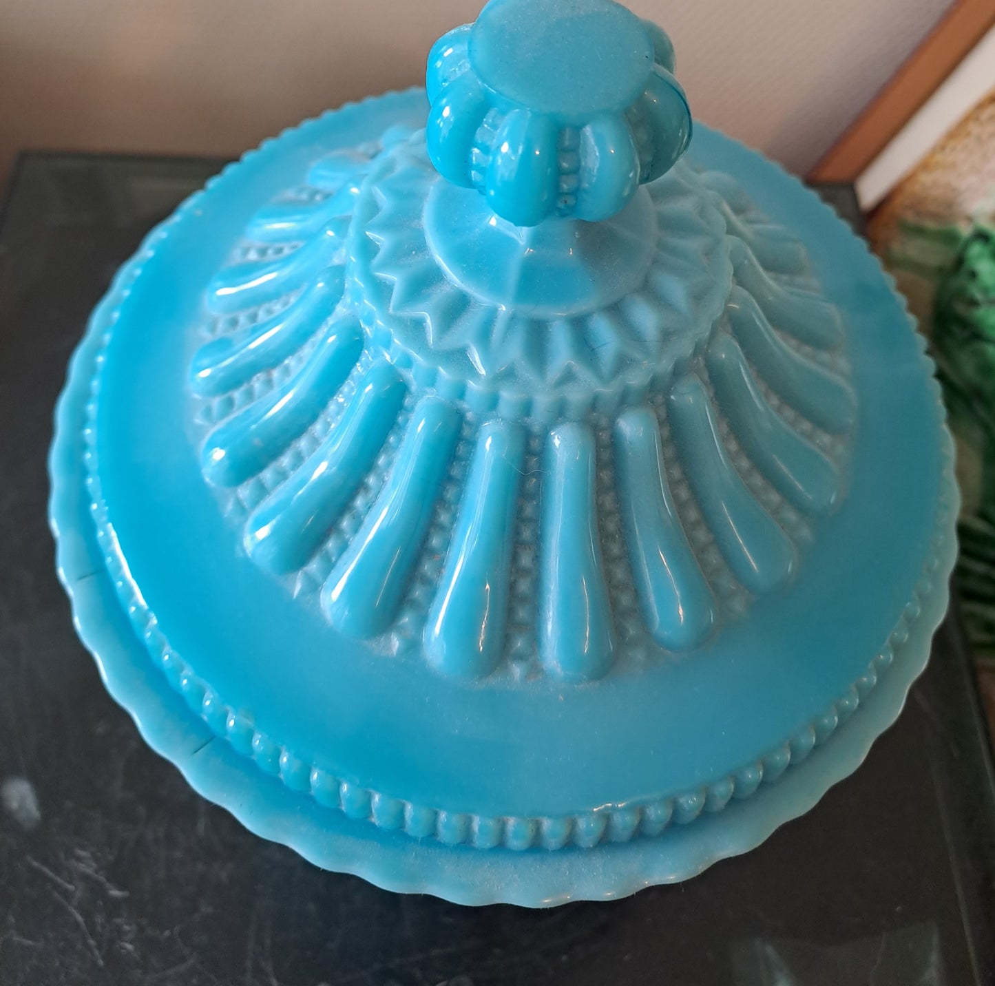 Bonbonnière/ Drageoir En Opaline Bleue.