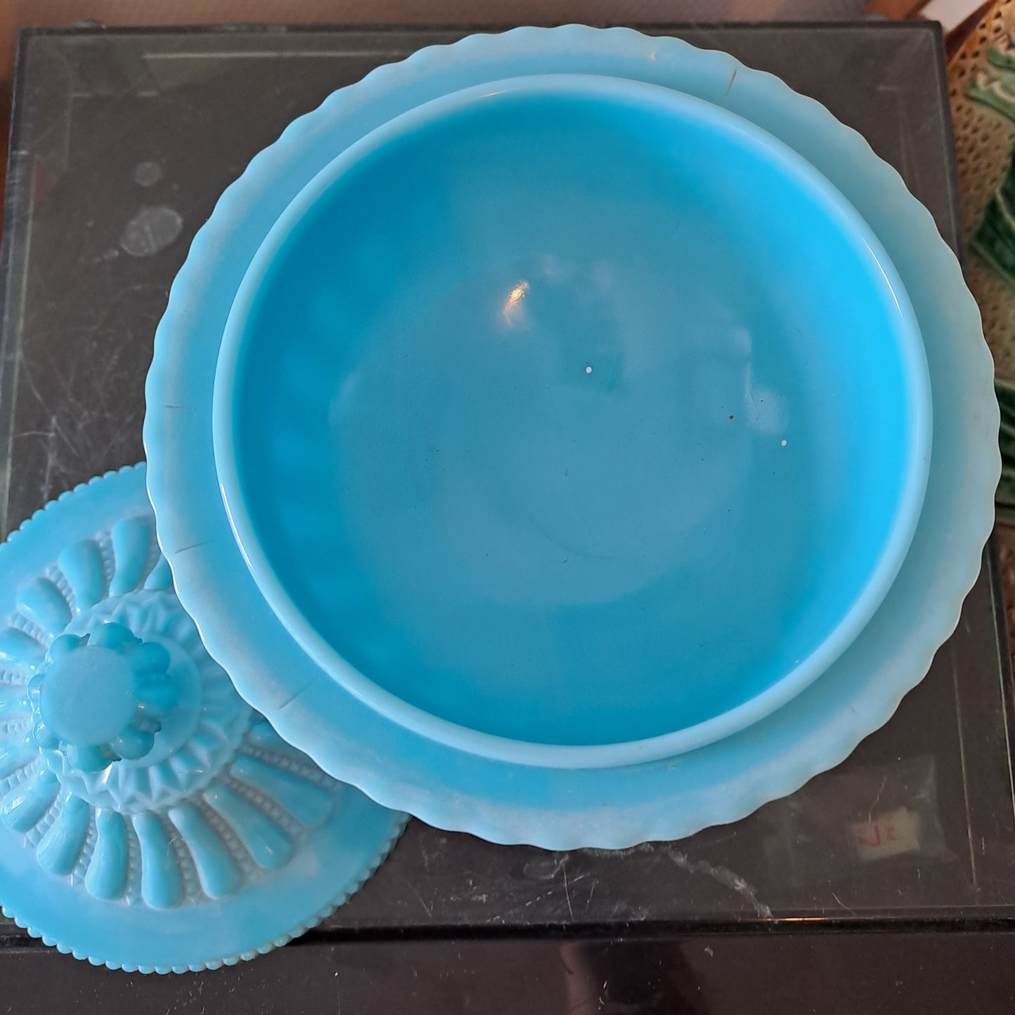 Bonbonnière/ Drageoir En Opaline Bleue.