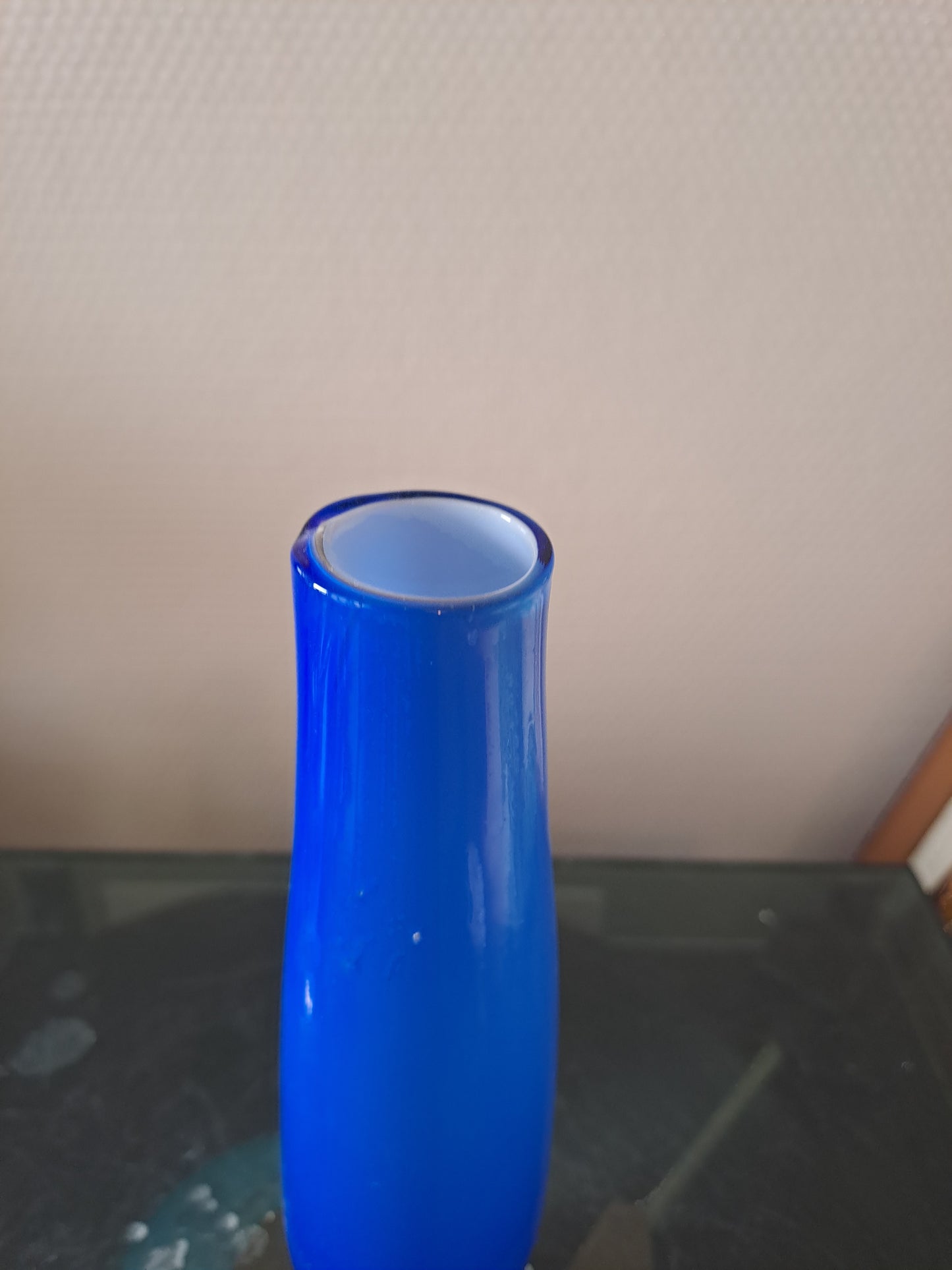 Vase Soliflore tige Torsadée. Rare. Moretti. Empoli. Murano. Bleu Clair.