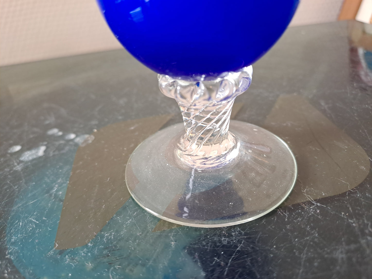 Vase Soliflore tige Torsadée. Rare. Moretti. Empoli. Murano. Bleu Clair.