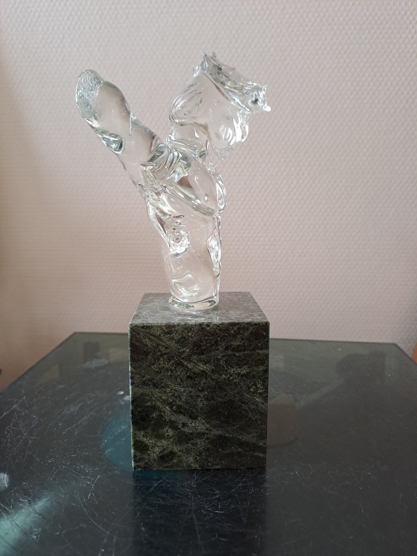 Buste Christ À  La Couronne D'épines En Marbre Et Cristal.