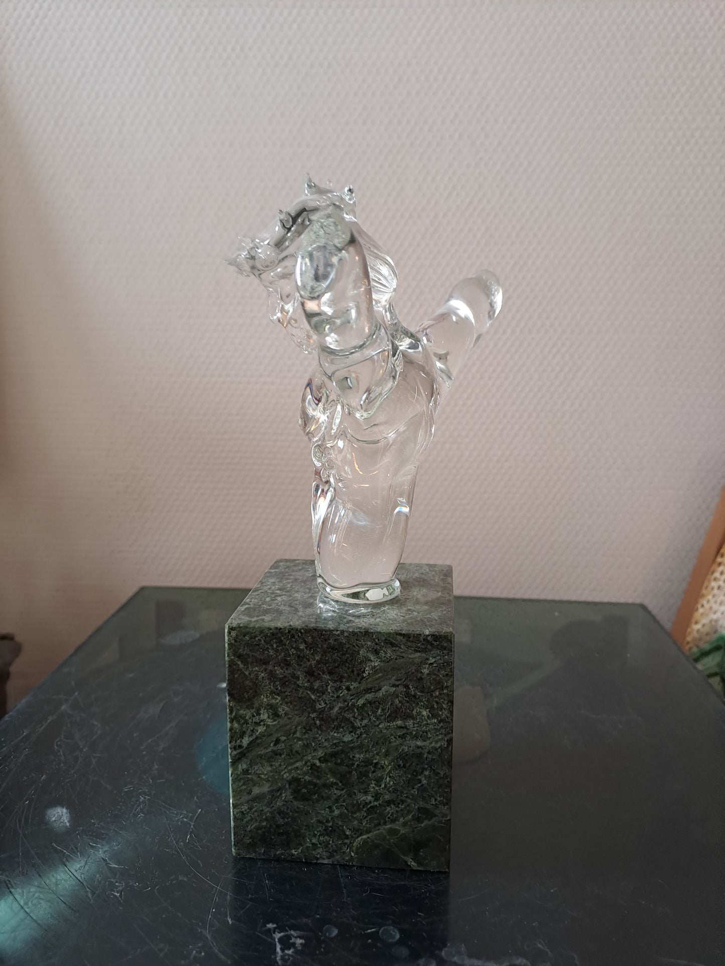 Buste Christ À  La Couronne D'épines En Marbre Et Cristal.