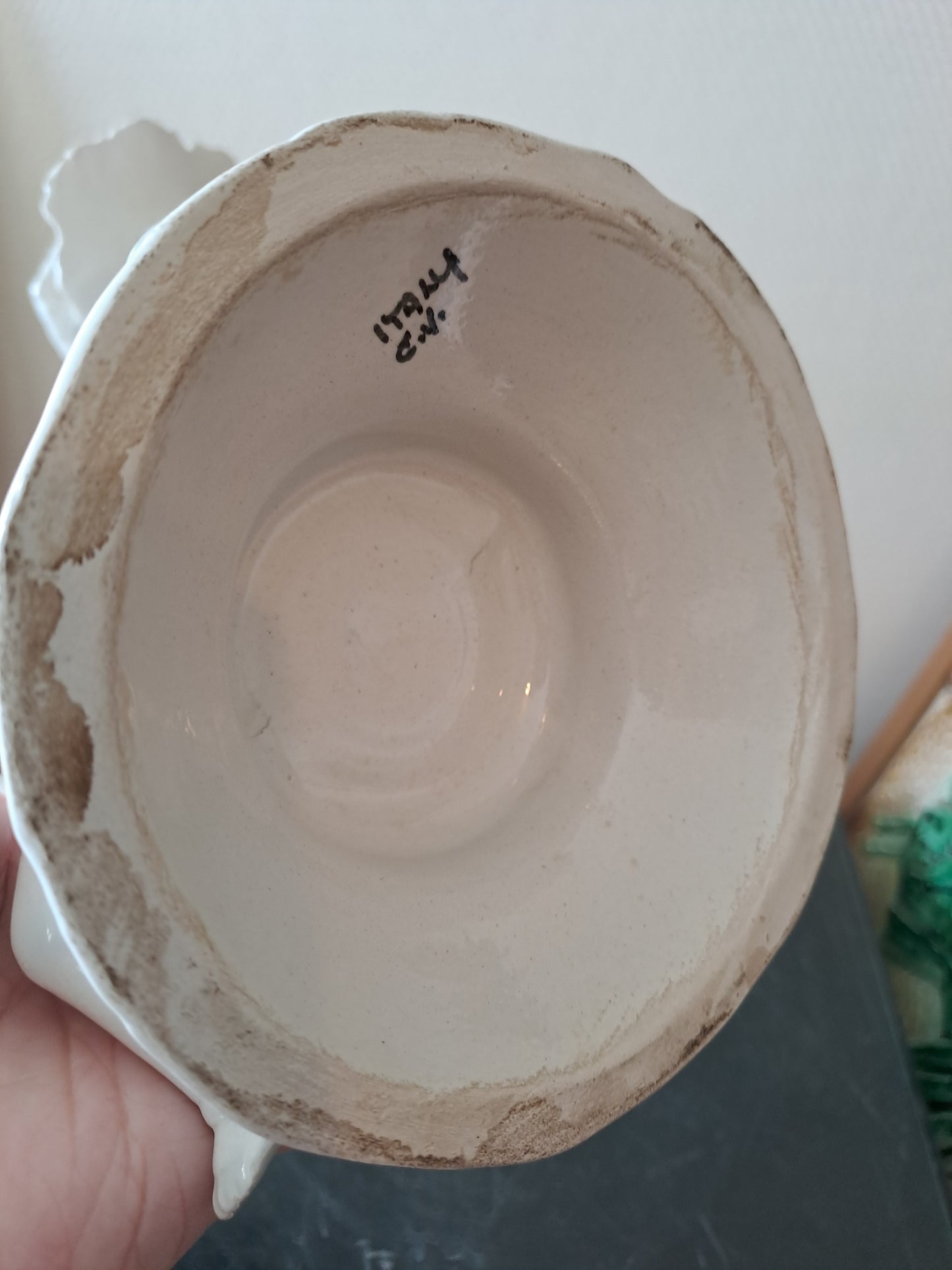 Chandelier Porcelaine Italienne.  Signé C. V. Cherubins/ Putti/ Anges.