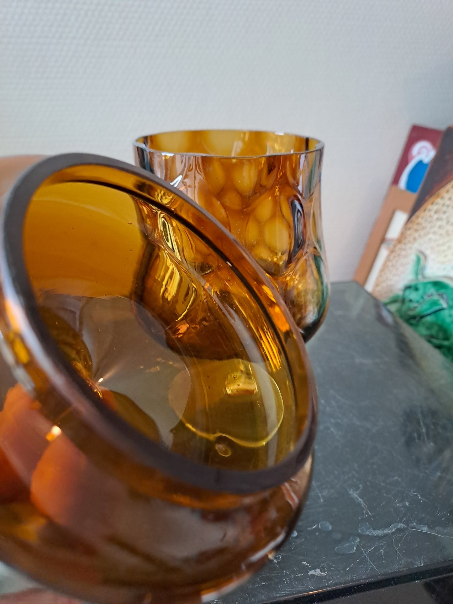 Bonbonnière / vase optique vintage. Fenton glass Moonstone optique. Empoli.