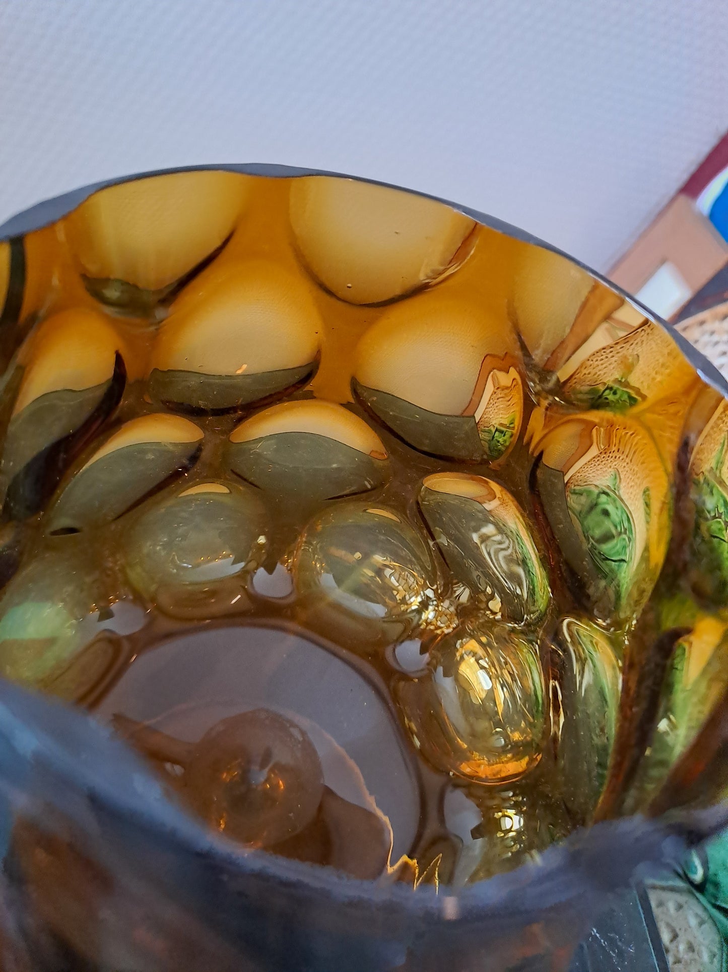 Bonbonnière / vase optique vintage. Fenton glass Moonstone optique. Empoli.