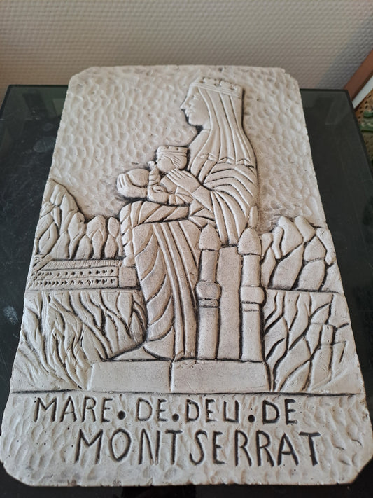 Carreau/ bas relief. Mare De Deu De Montserrat.