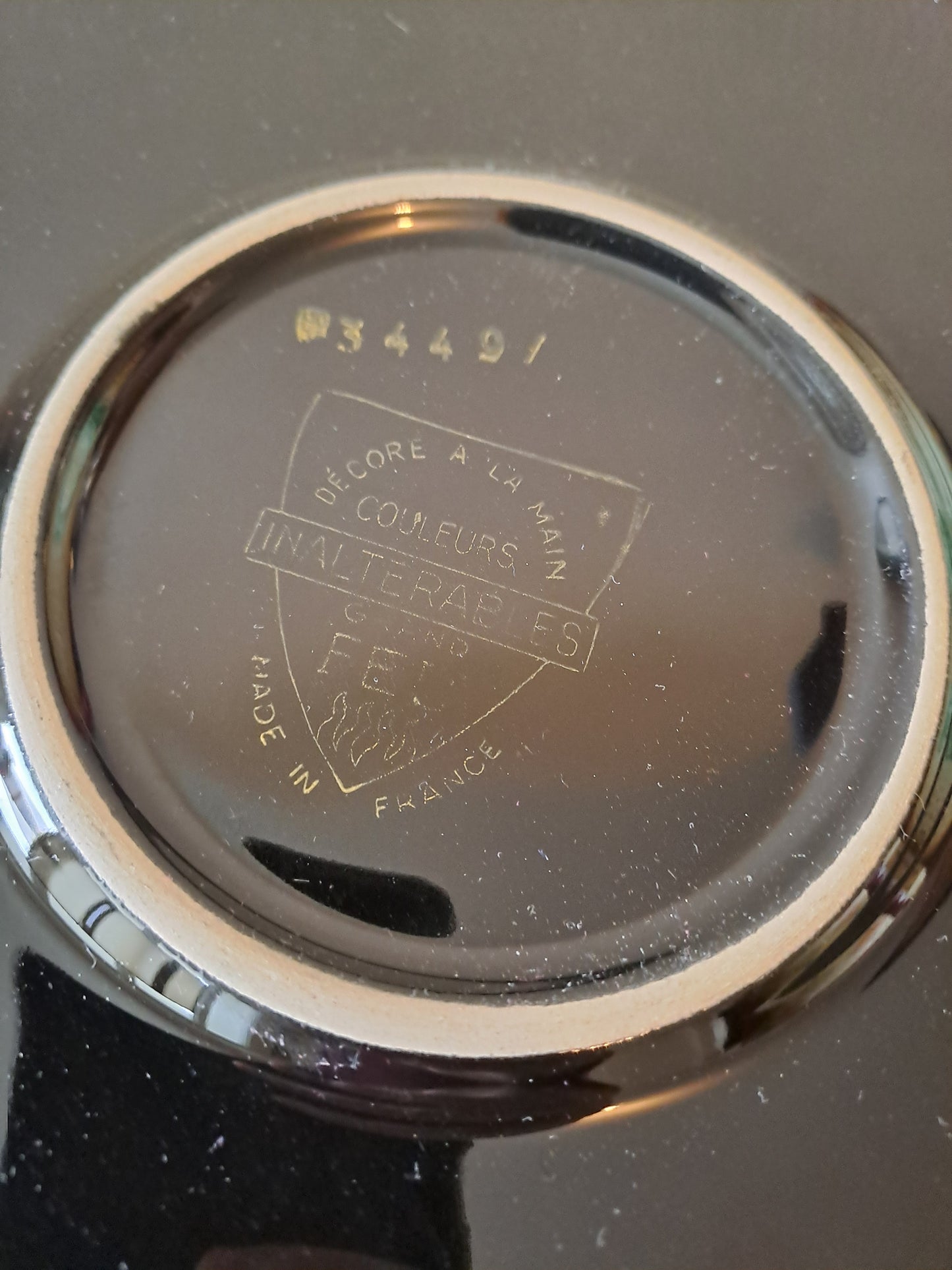 Longwy. Plat Porte Des Allemands Metz. N°3449. Décoré À La Main.