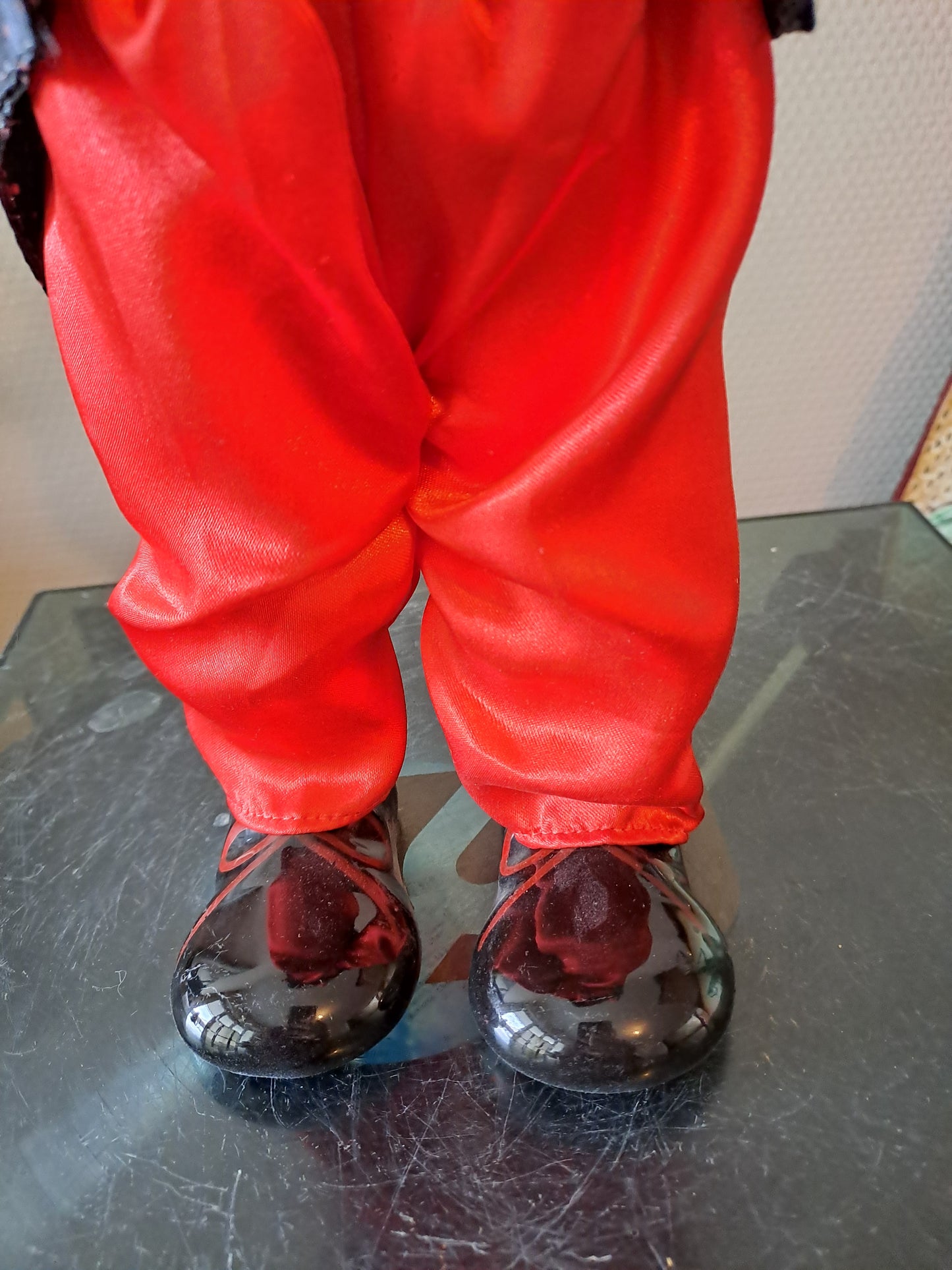 Clown Musicale. Automate. Memory Barbra Streisand.