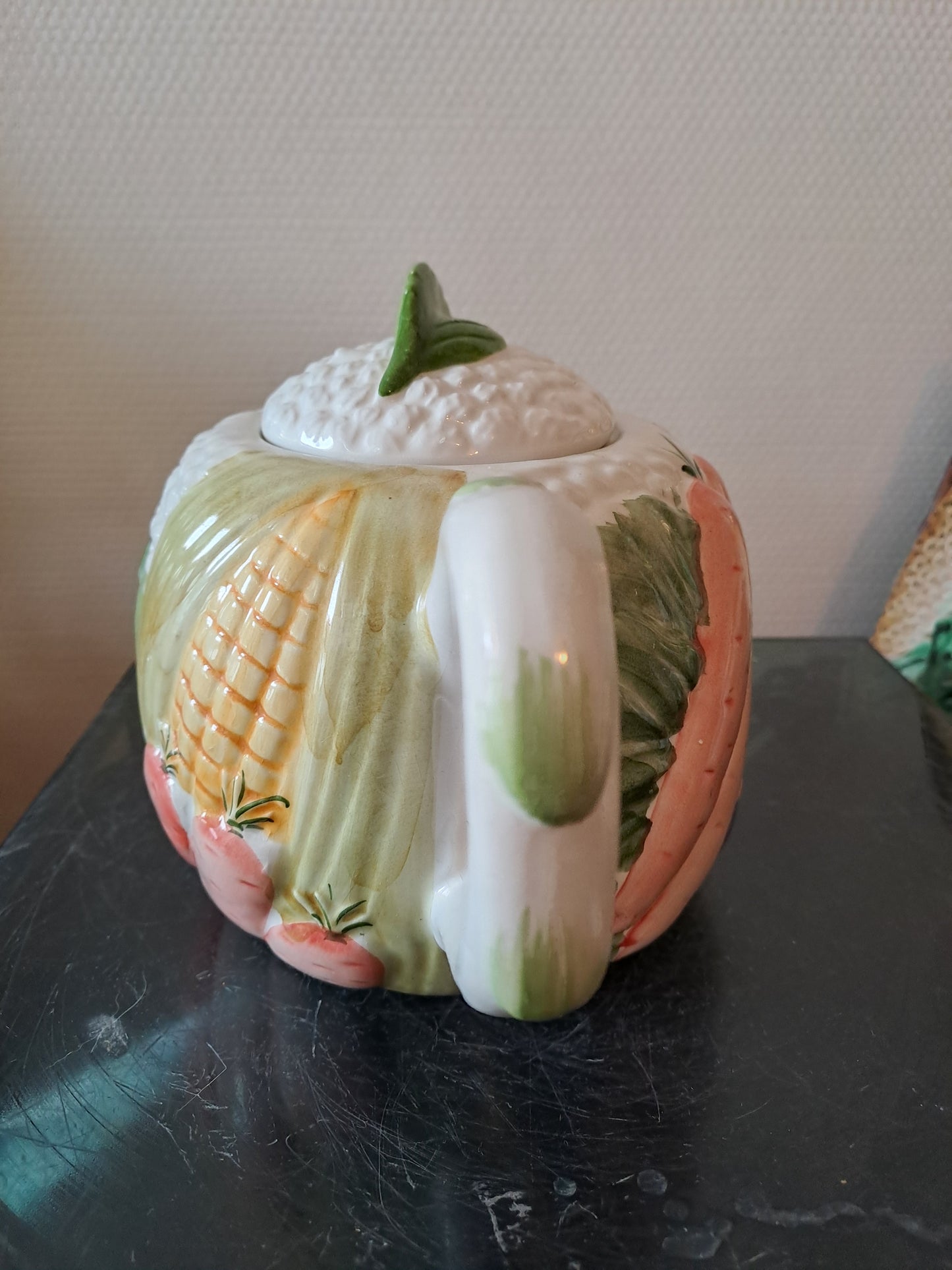 Théière/ pichet Aux Légumes.