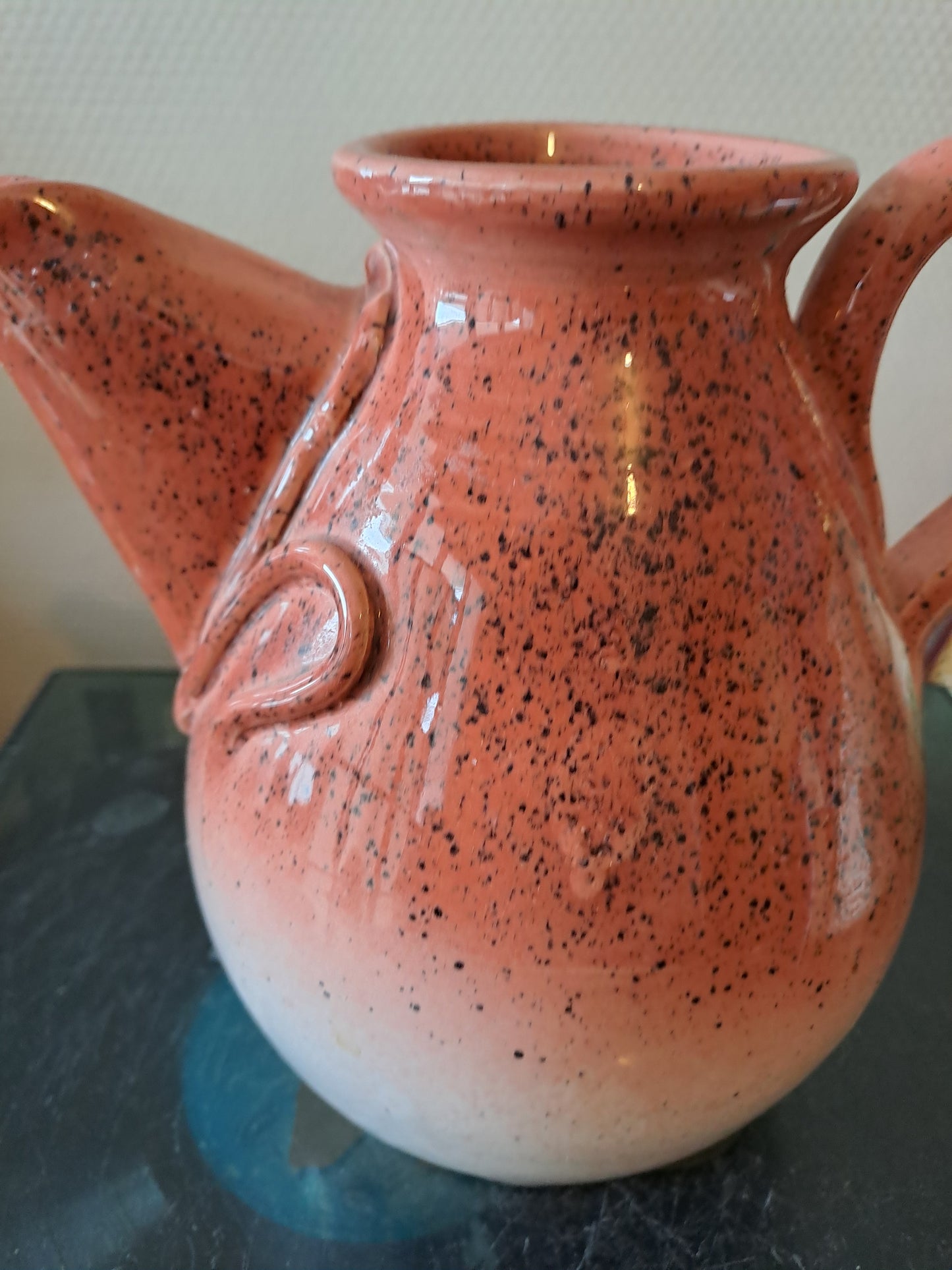 Pichet Chapuis Mâcon. 18/ 19 / 13 Cm.