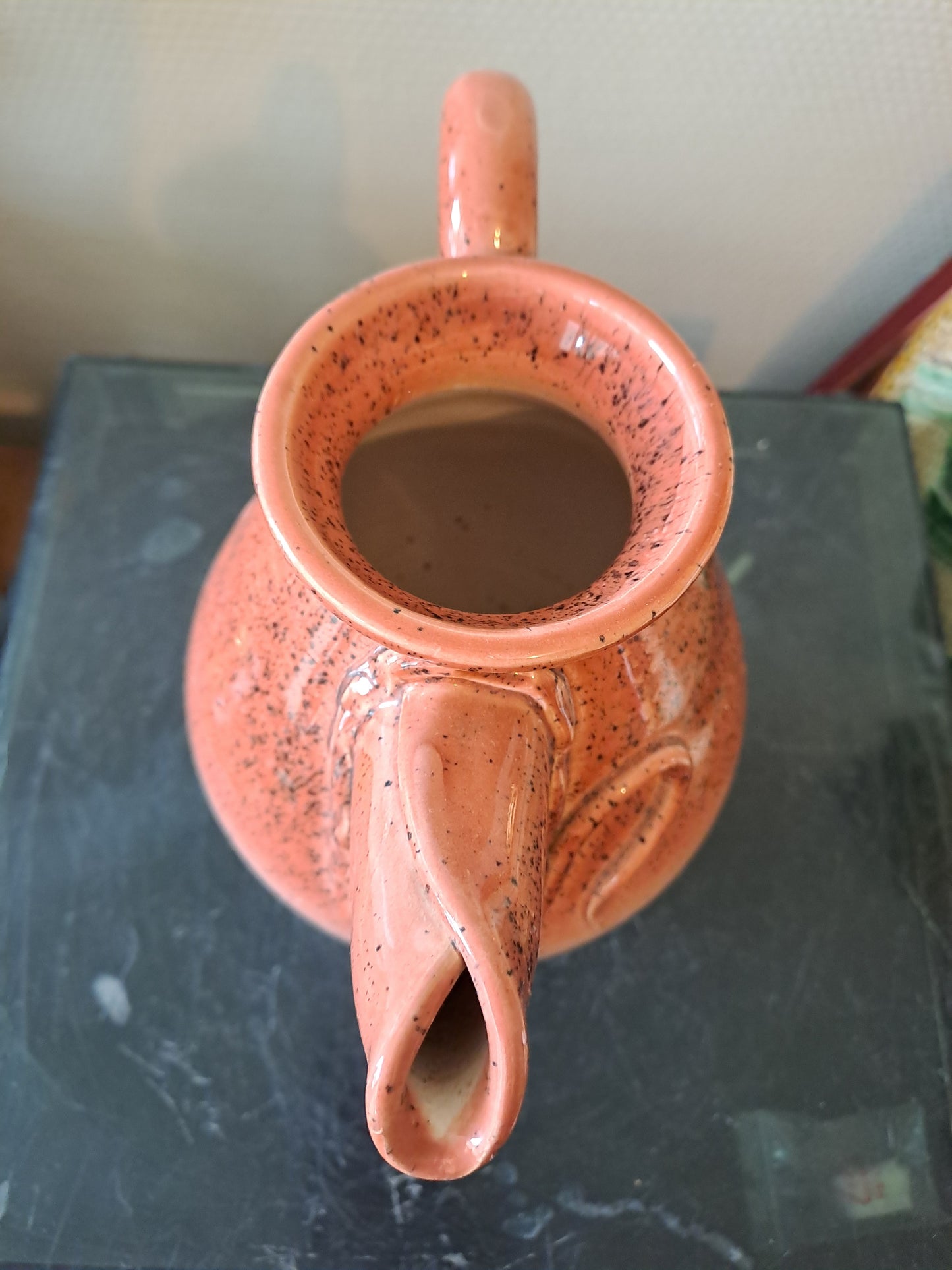 Pichet Chapuis Mâcon. 18/ 19 / 13 Cm.