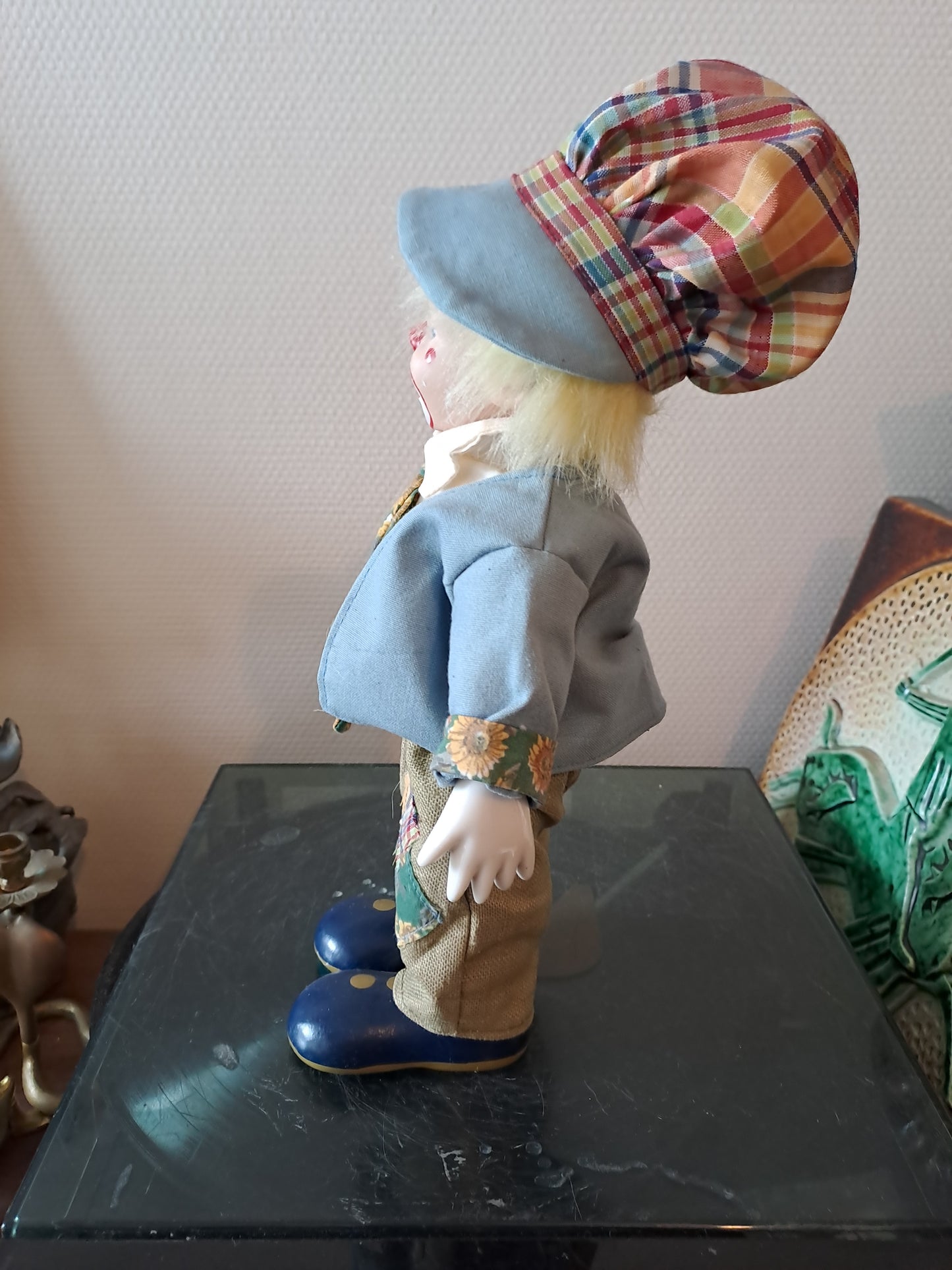 Clown Main Et Visage En Porcelaine. Années 70.