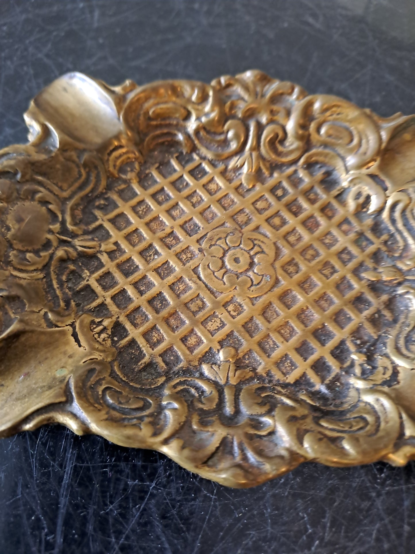 Cendrier Art Nouveau. Made In England.