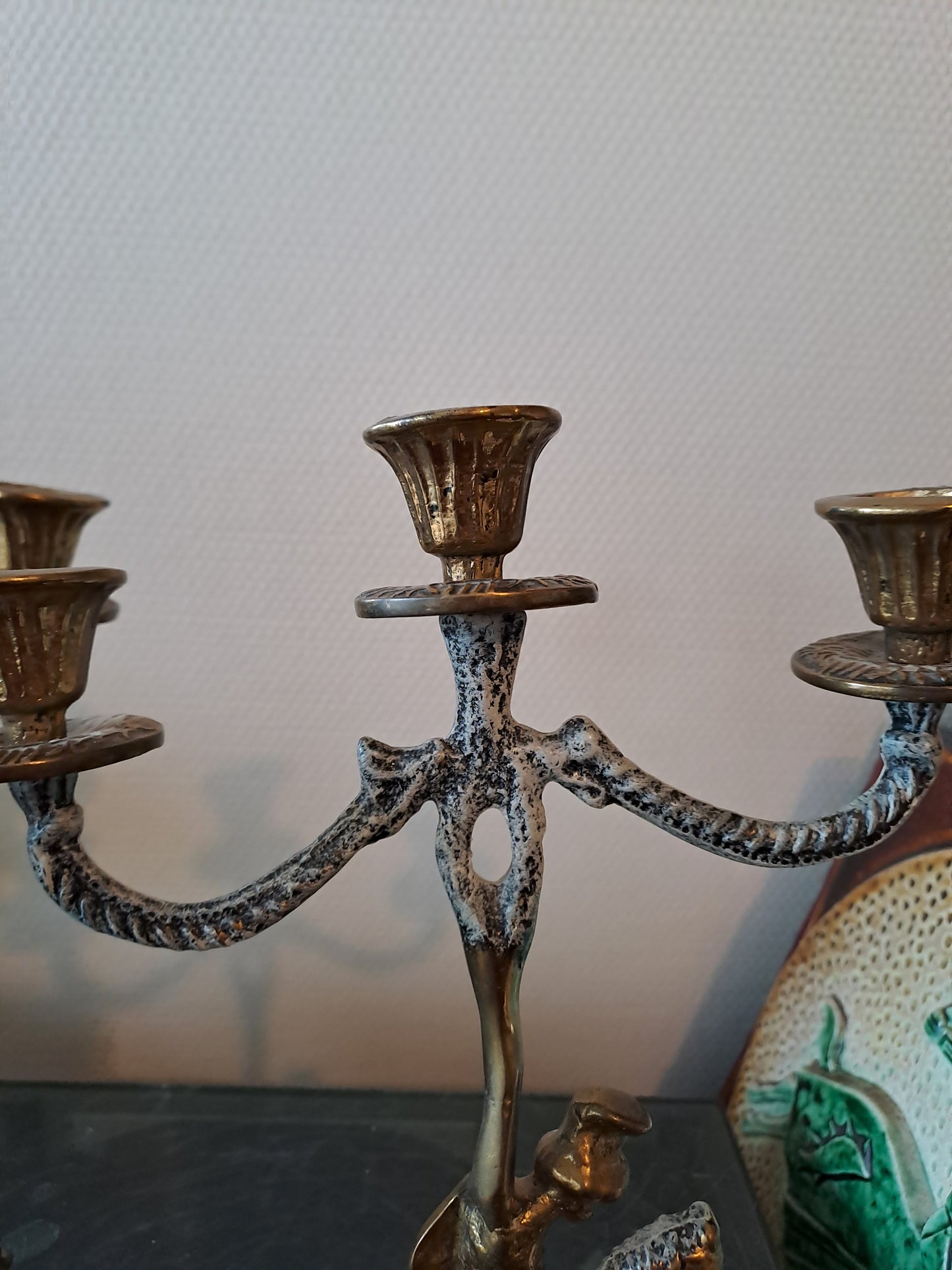 Bougeoirs Figurant des Cavaliers En Laiton.