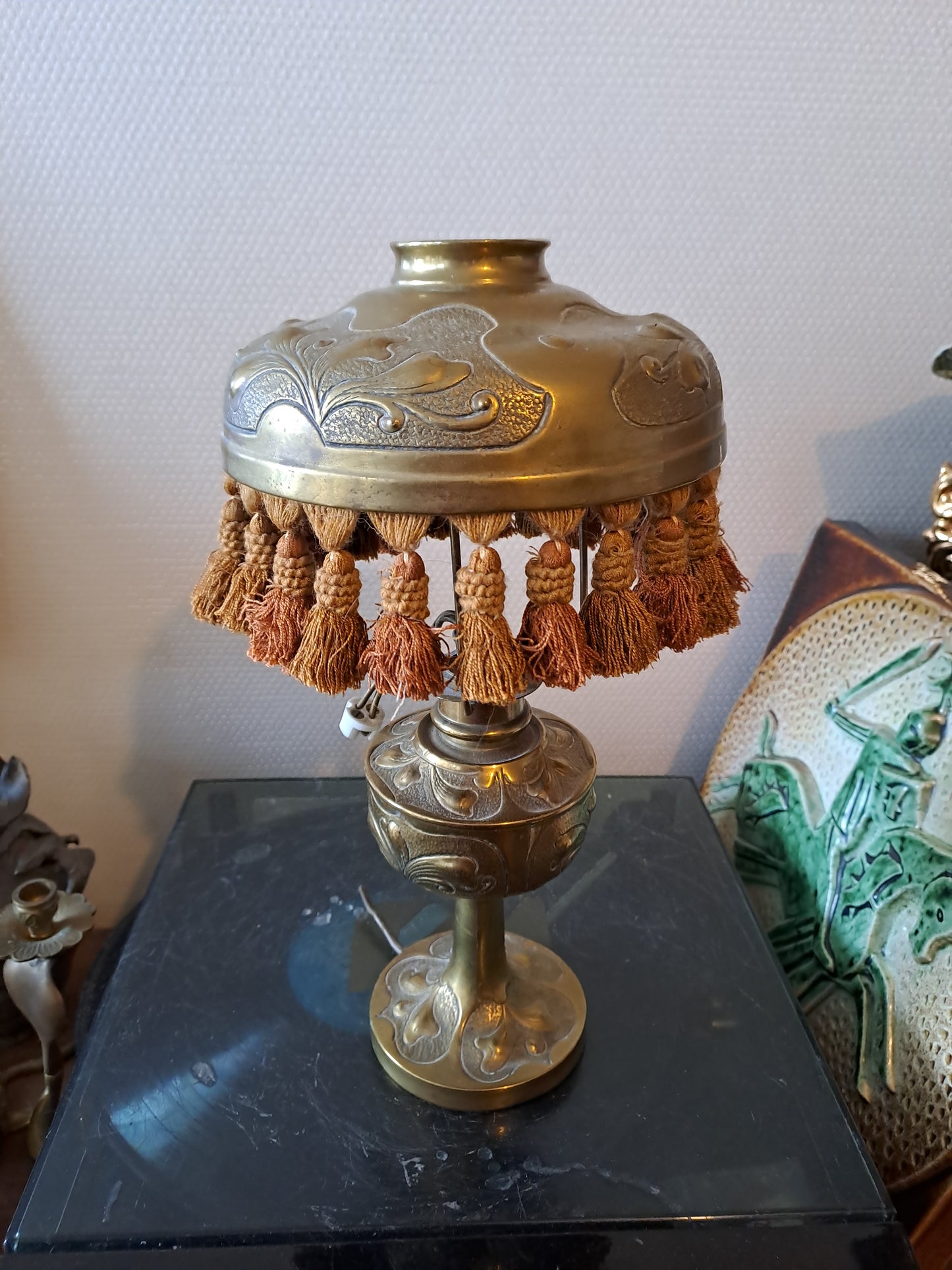 Ancienne Lampe À Pétrole Monté En Lampe.