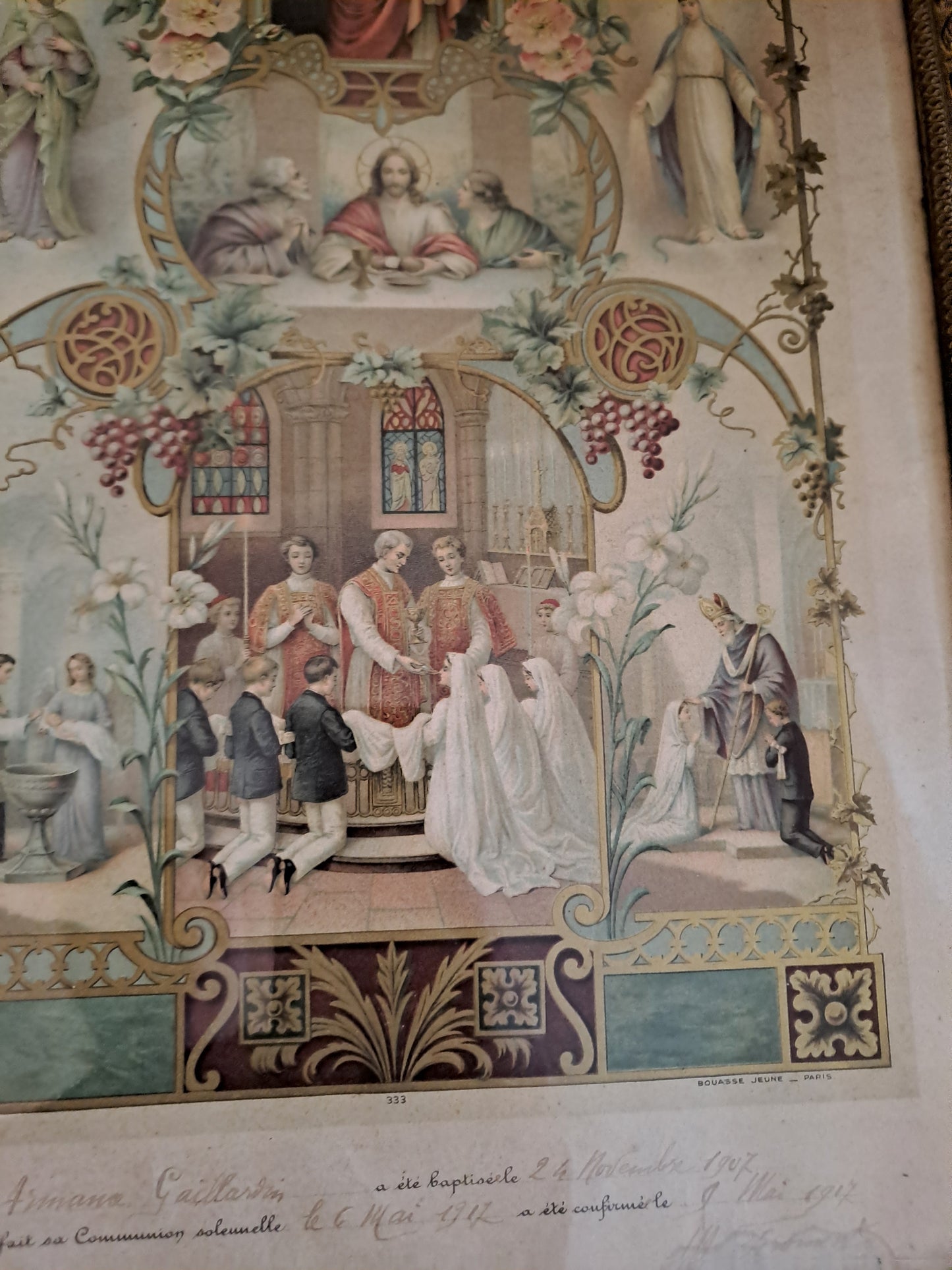 Gravure Religieuse Représentant Divers Sacrements De L'enfant. Cadre Vitré.