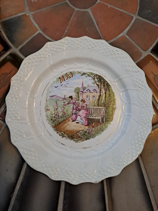 Assiette Saint Amand Et Hamage. Mai.