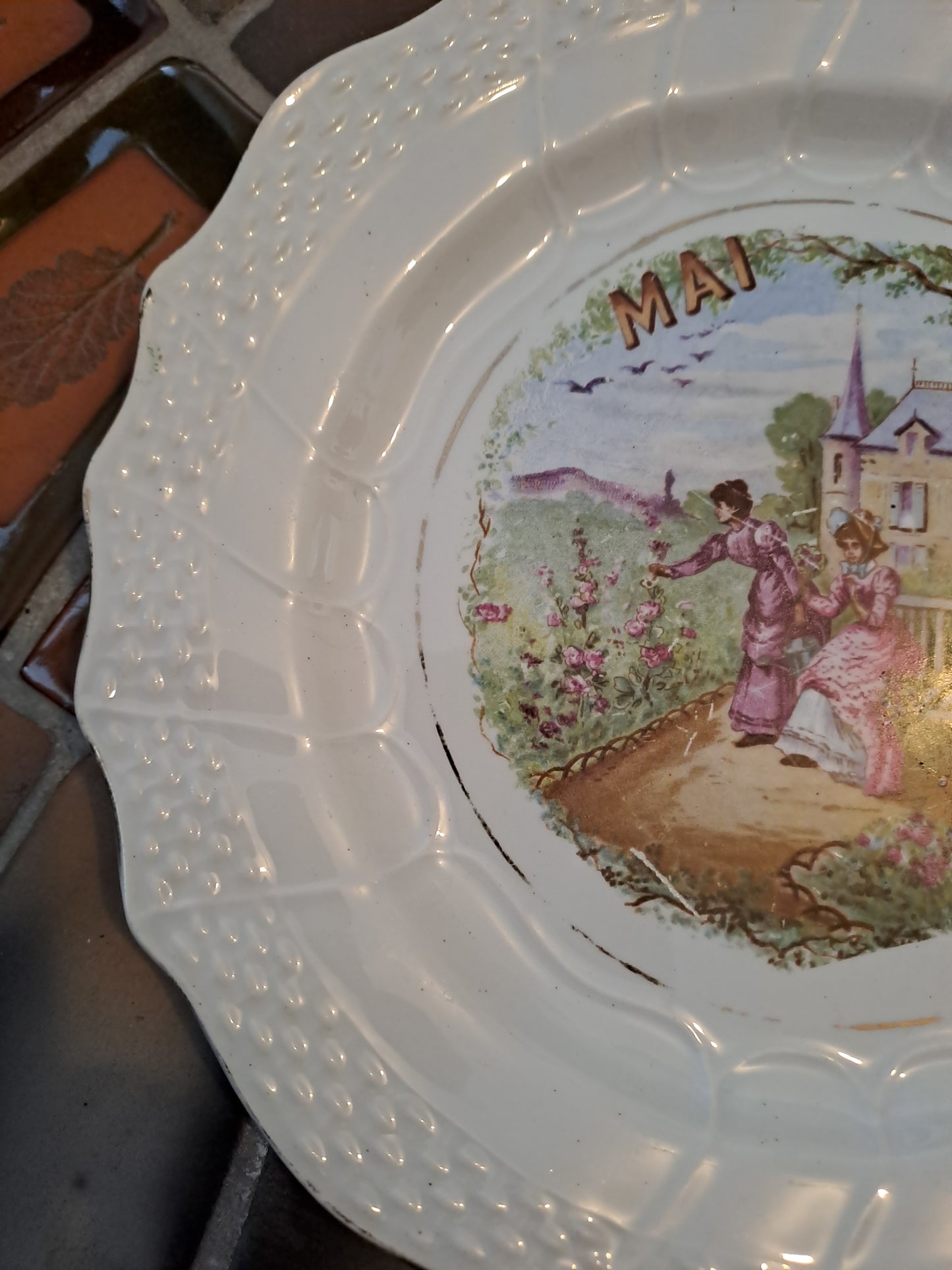 Assiette Saint Amand Et Hamage. Mai.