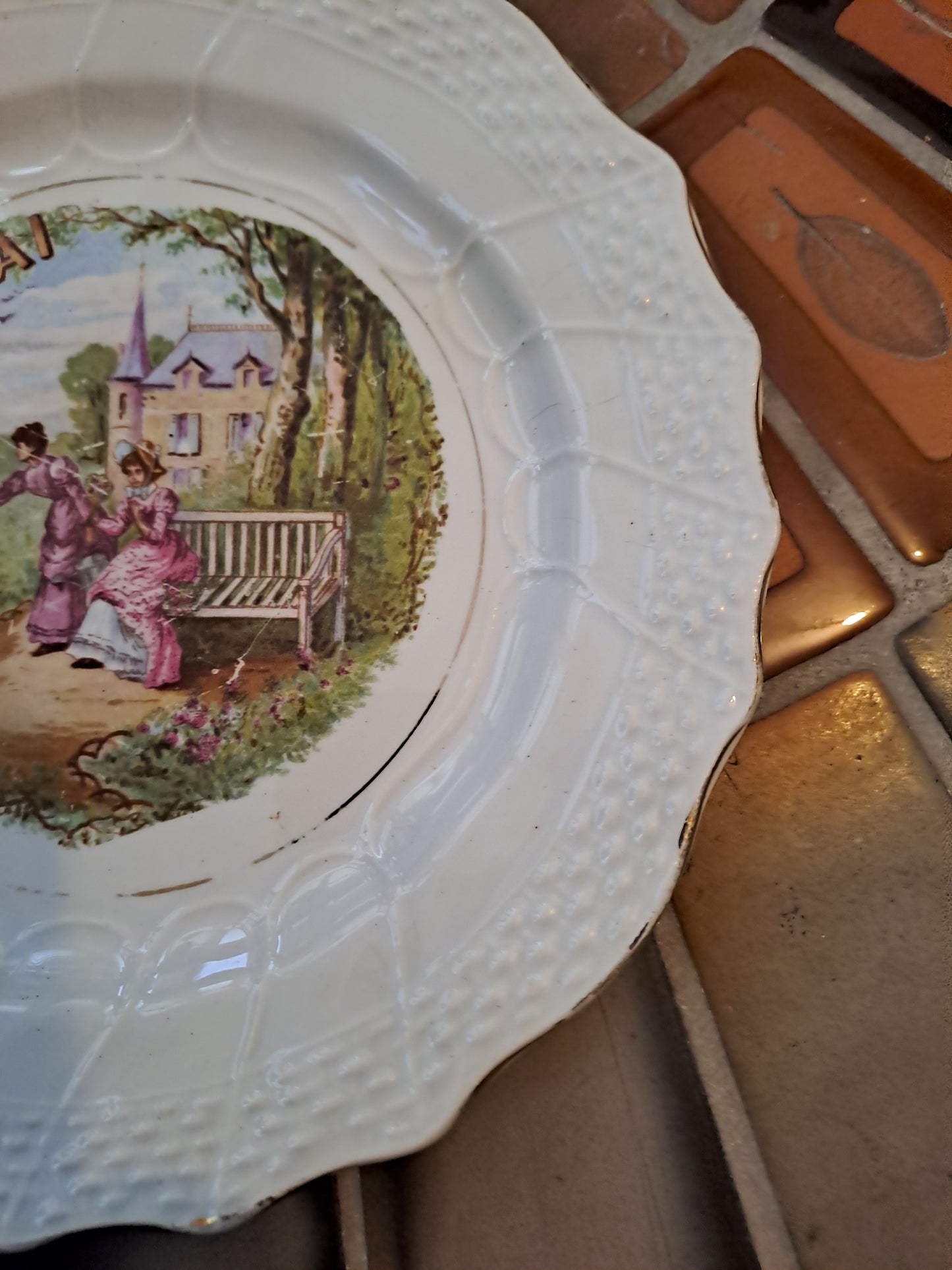 Assiette Saint Amand Et Hamage. Mai.