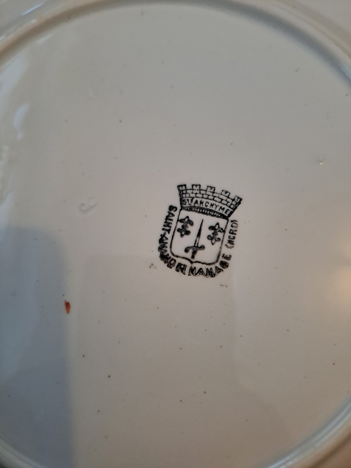 Assiette Saint Amand Et Hamage. Mai.