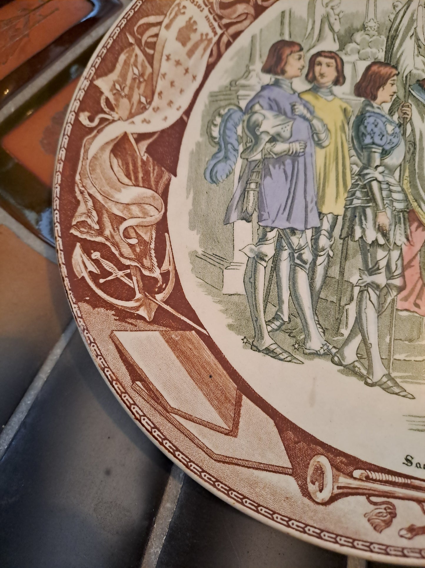 Assiette sarreguemines. Jeanne d'Arc. Sacre De Charles VII. Ancien décoration vintage catholique.