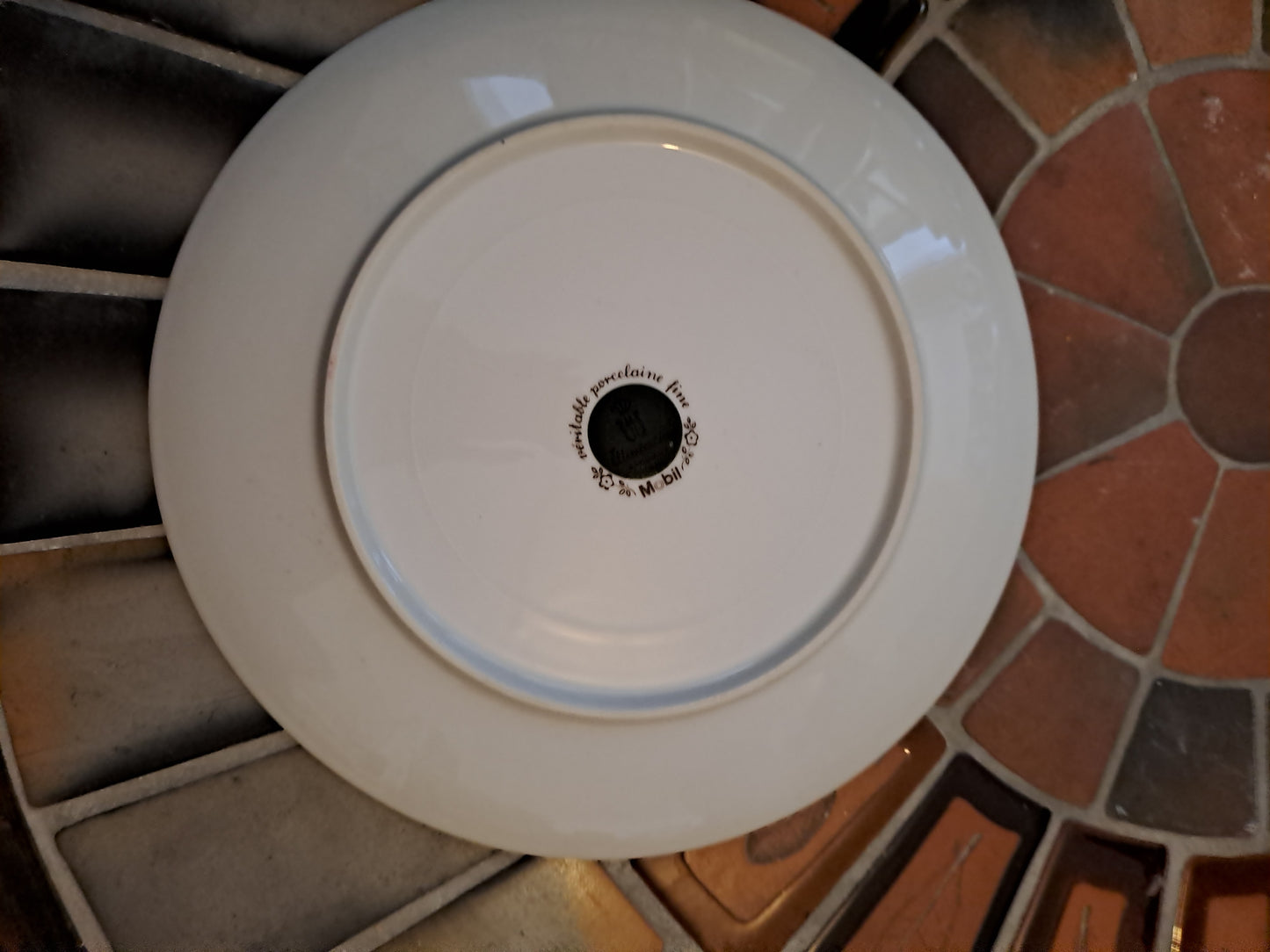 Assiette en Porcelaine. Mobil. Winterling. 24.5 cm.