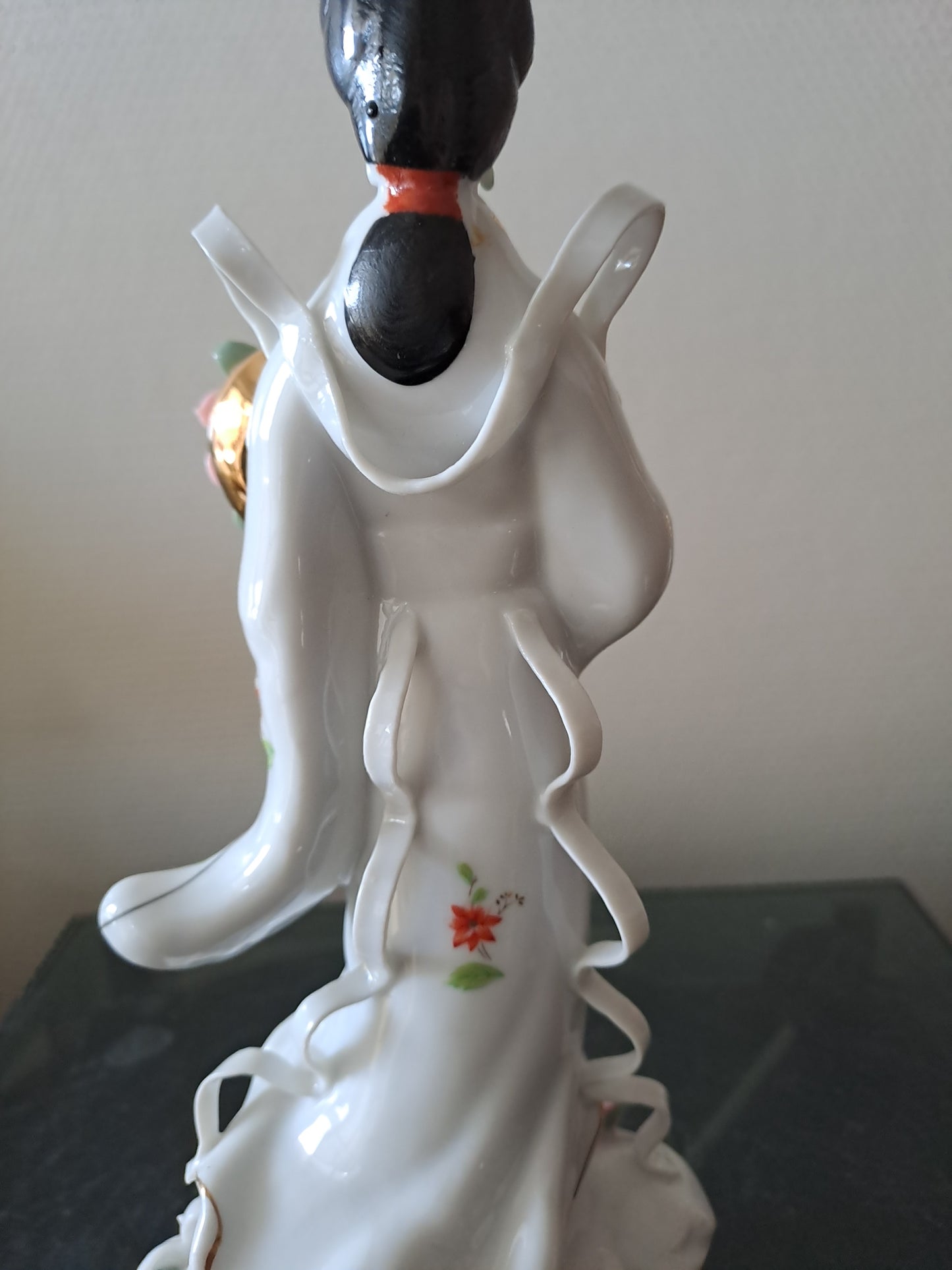 Statue Geisha Porcelaine Et Visage Biscuit