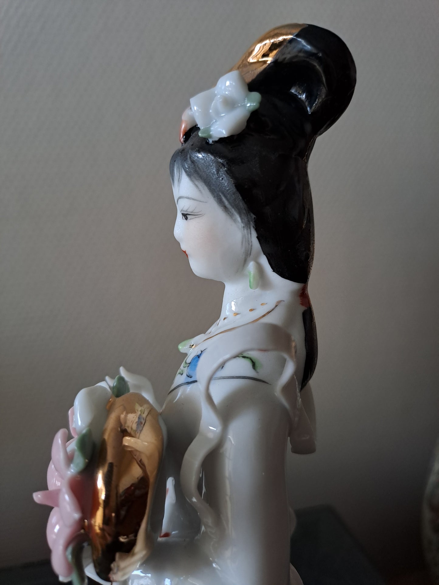 Statue Geisha Porcelaine Et Visage Biscuit