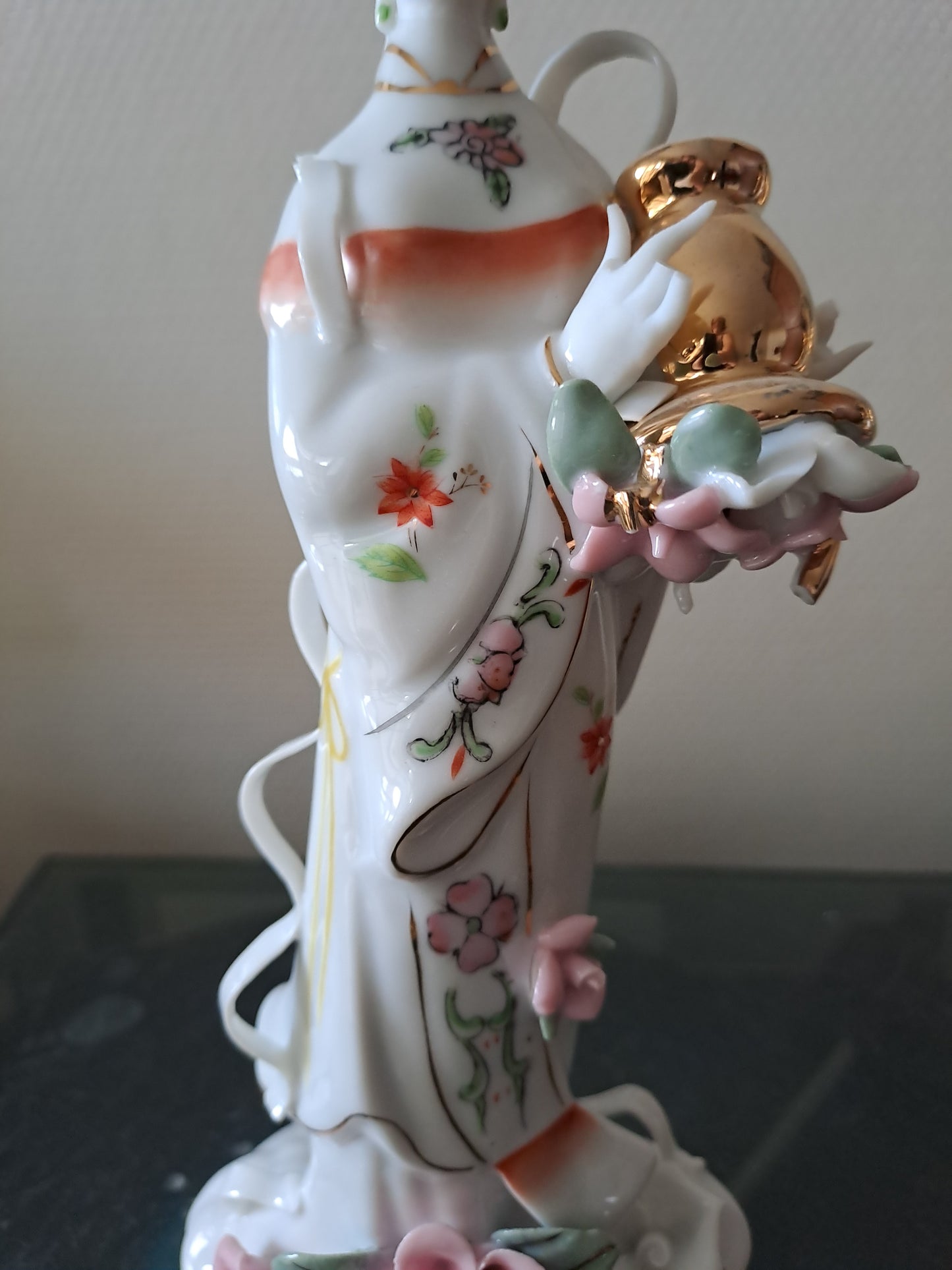 Statue Geisha Porcelaine et Visage Biscuit.