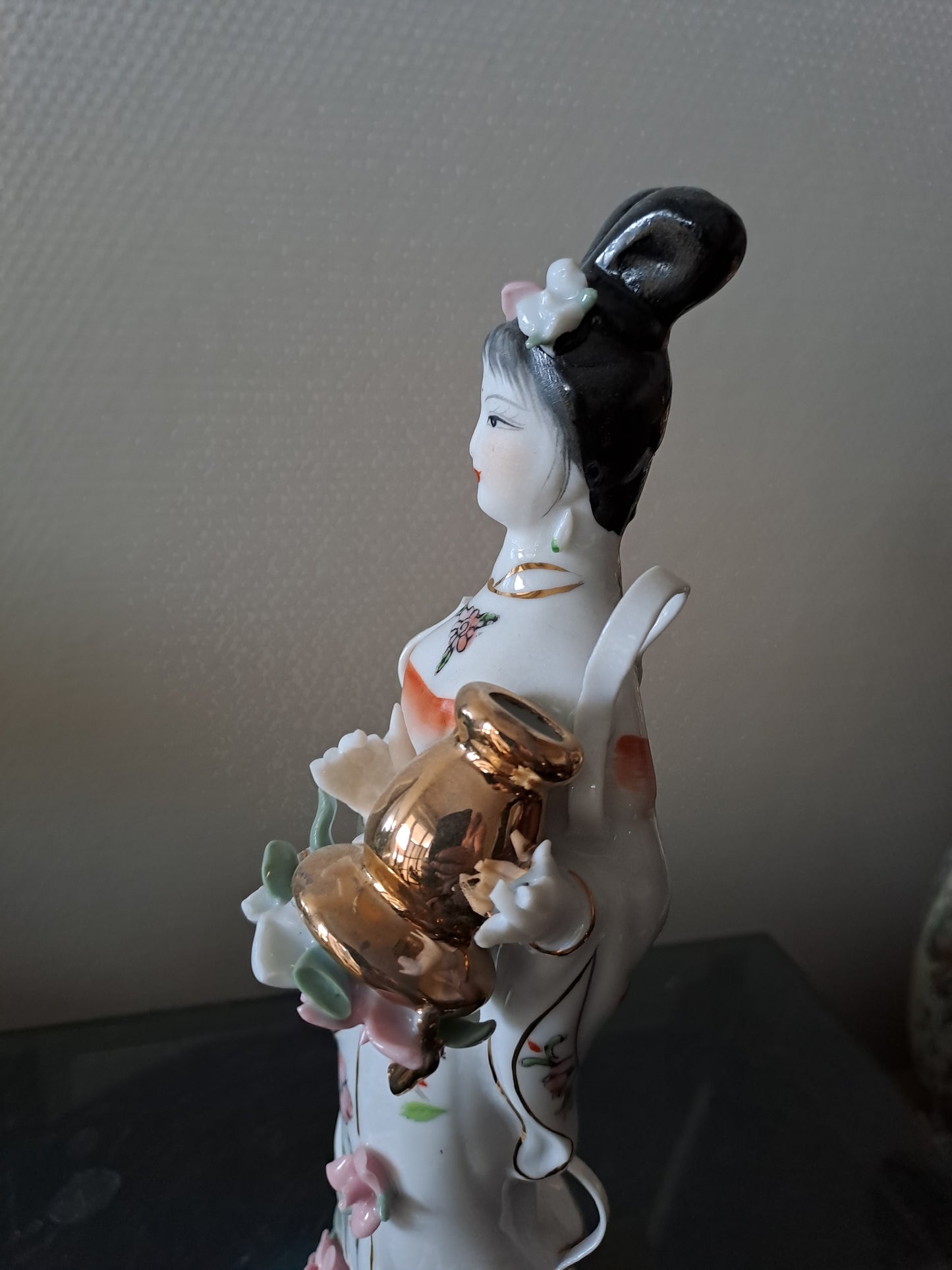 Statue Geisha Porcelaine et Visage Biscuit.