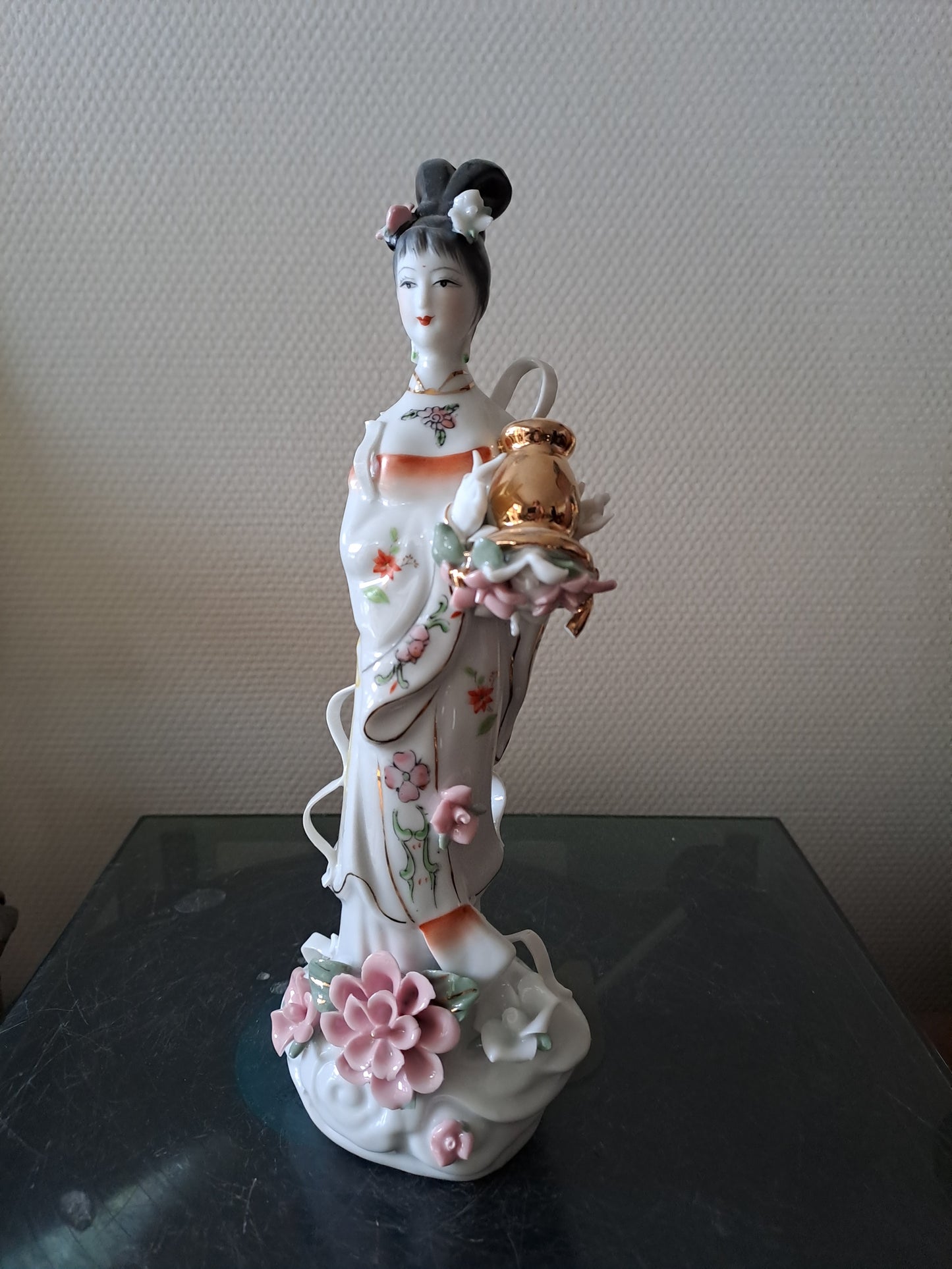 Statue Geisha Porcelaine et Visage Biscuit.