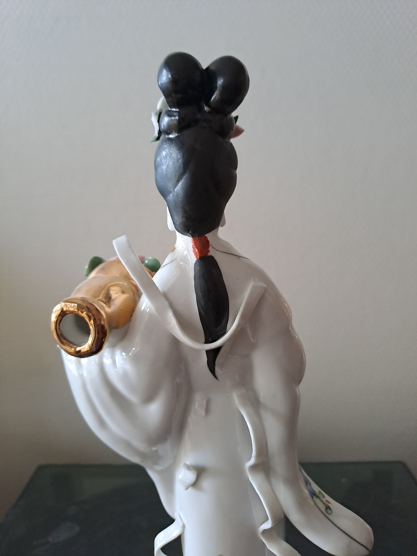 Statue Geisha Porcelaine Et Visage Biscuit.