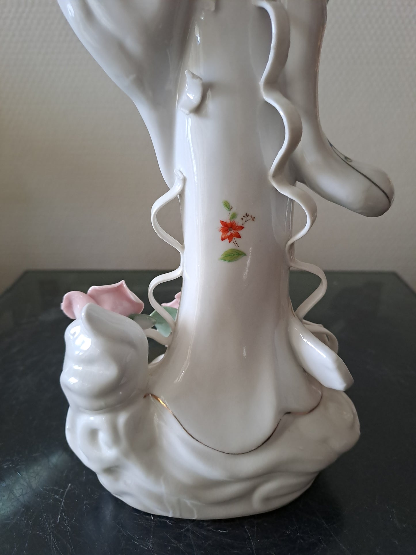 Statue Geisha Porcelaine Et Visage Biscuit.