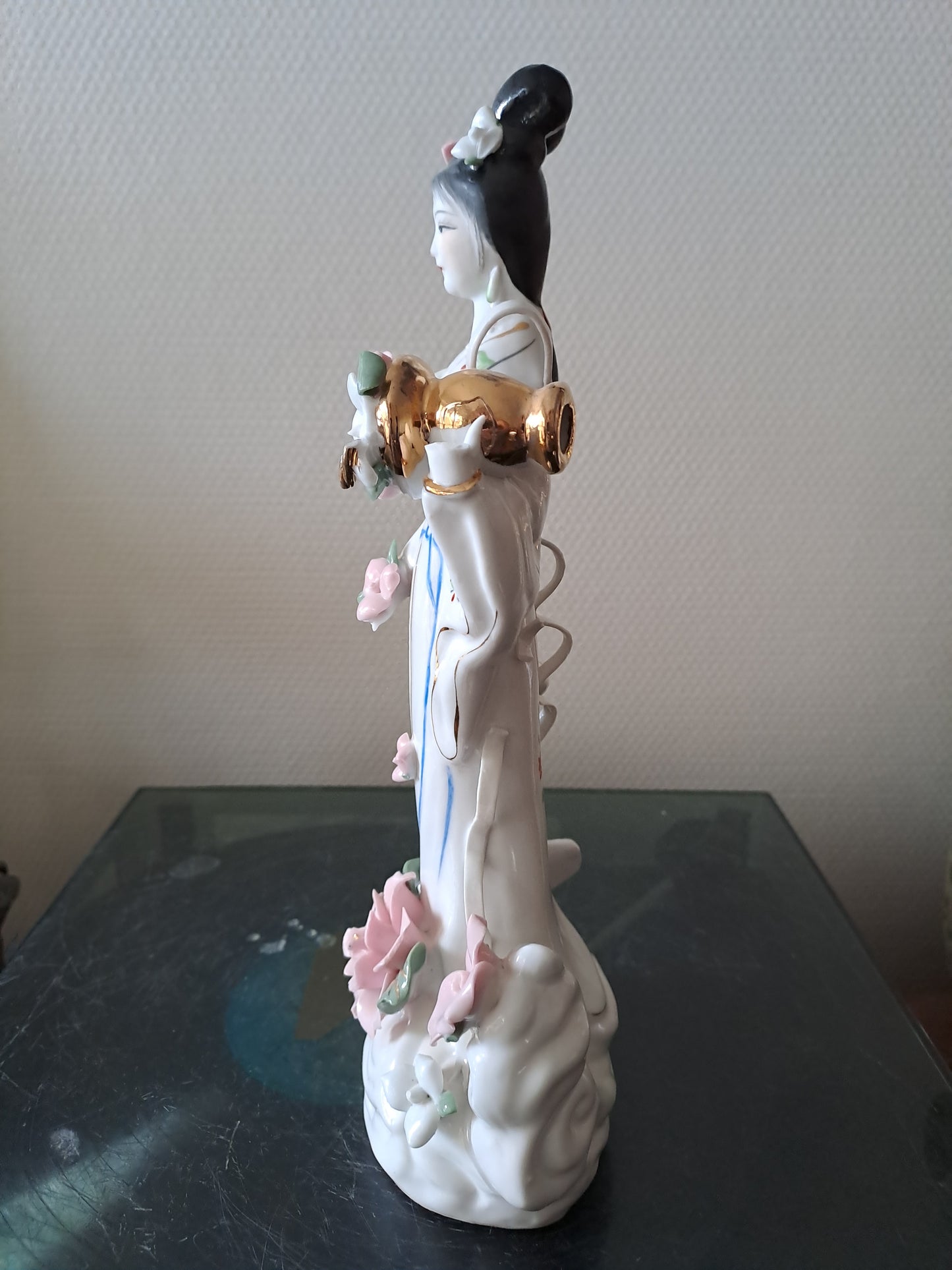 Statue Geisha Porcelaine Et Visage Biscuit.