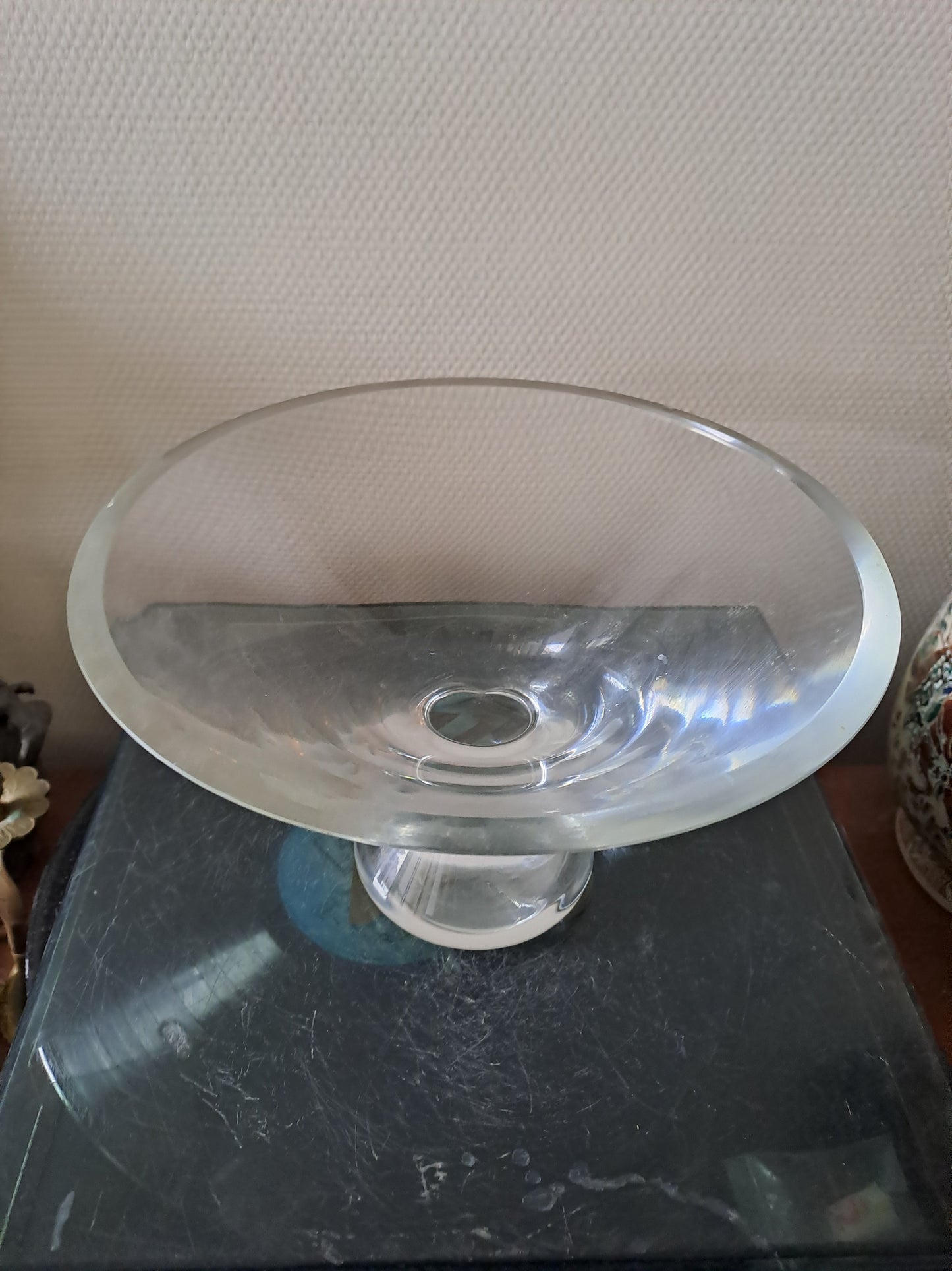 Centre De Table/ Coupe En Cristal. Design. Ancien vintage decoration.