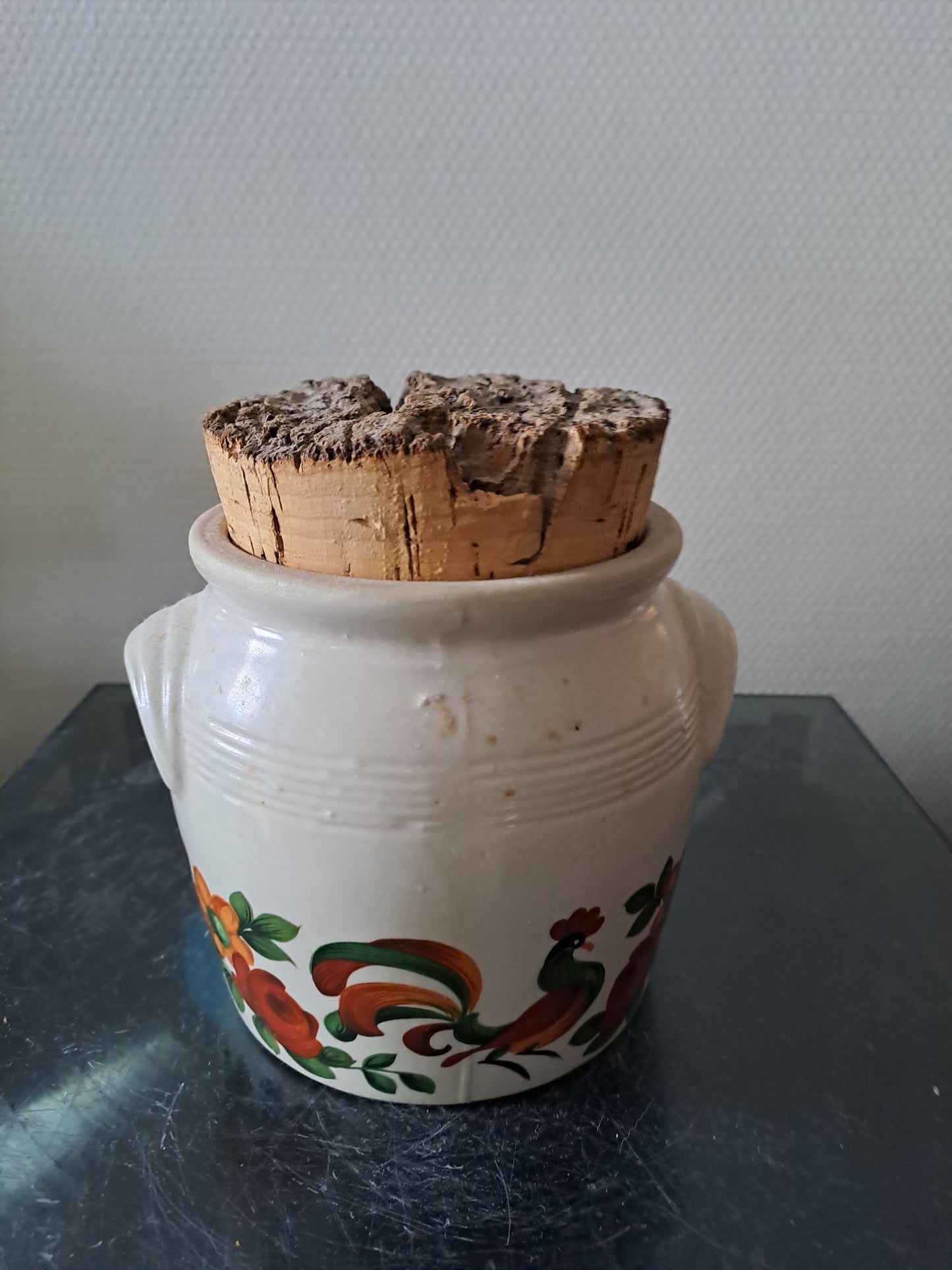 Pot À Moutarde En Grès Bouchon En Liège.