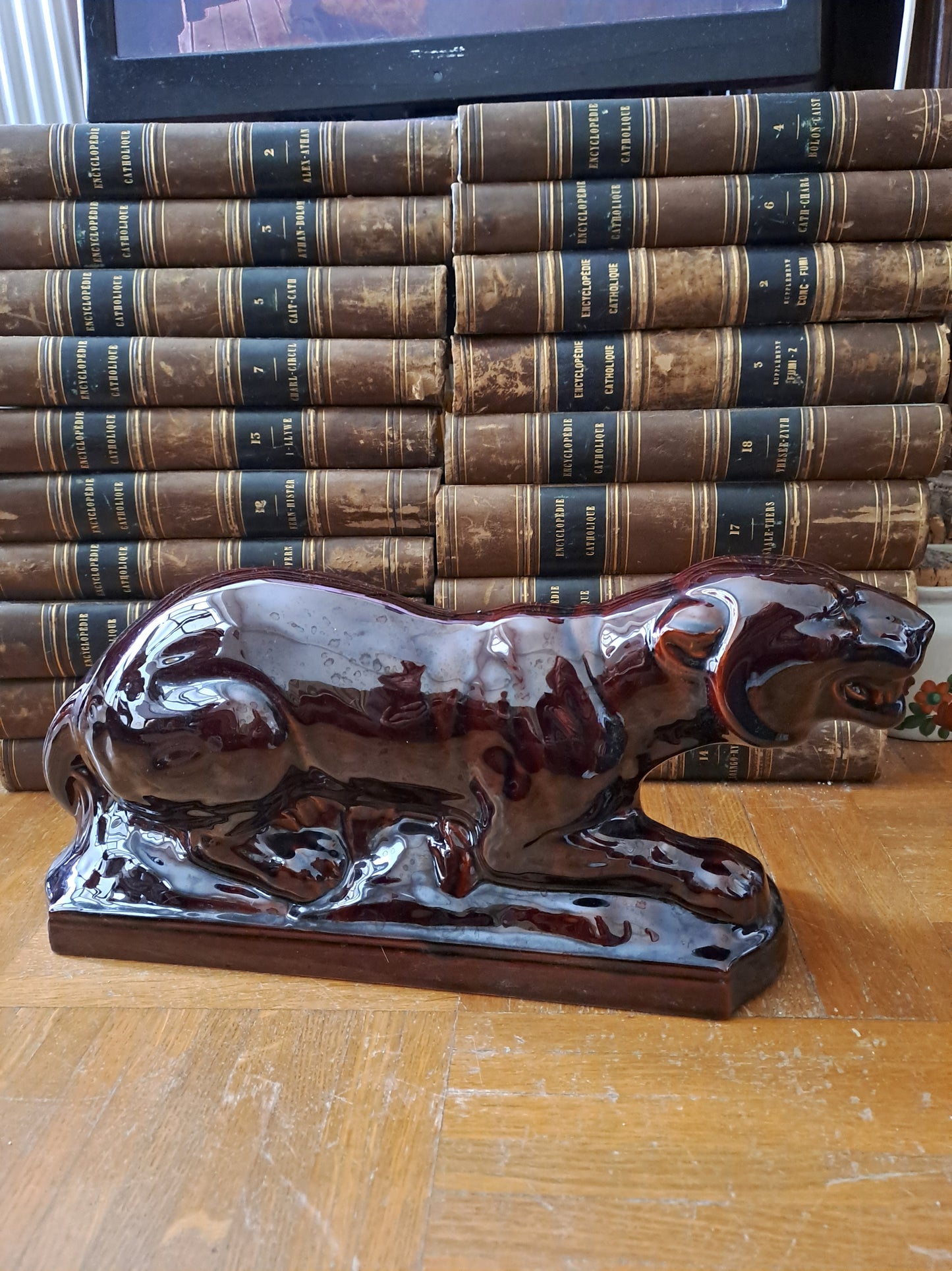 Panthère. Digoin Et Sarreguemines.