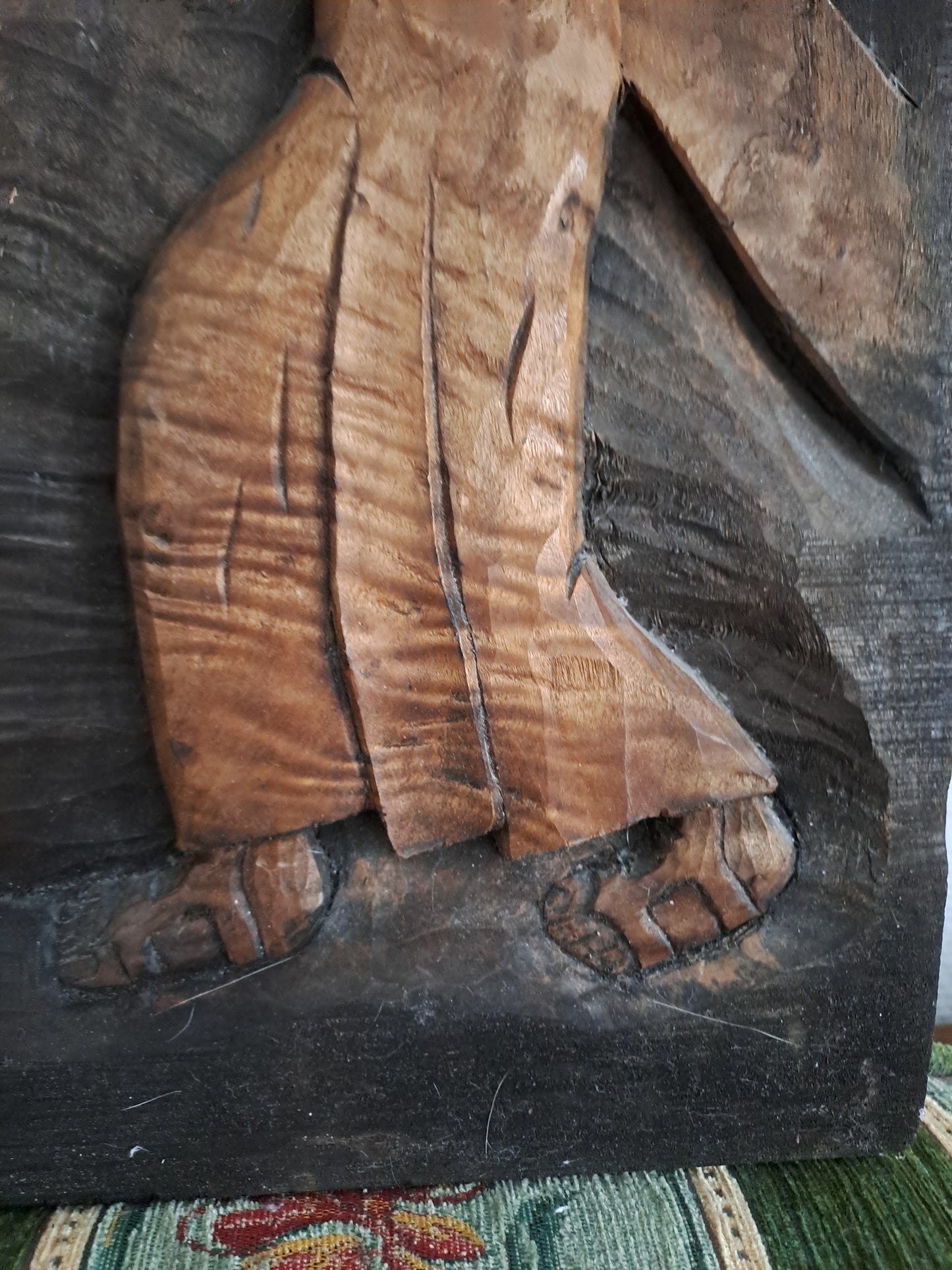 Statue/ Sculpture Figurant Le Christ Portant La Croix.