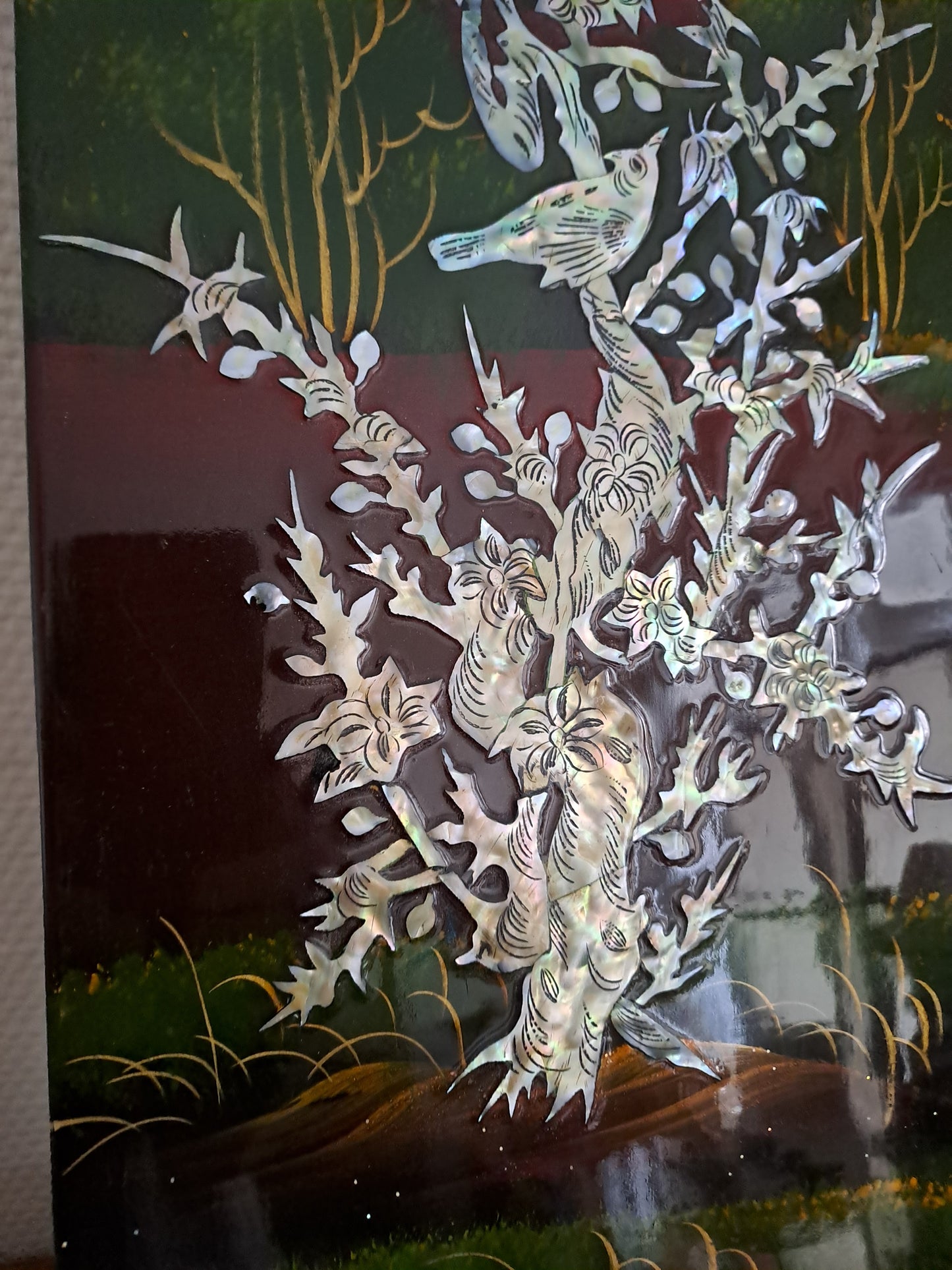 Panneau De Laque Marquetés Instration De Nacre Figurant Fleurs Et Oiseaux. Ancien décoration vintage.