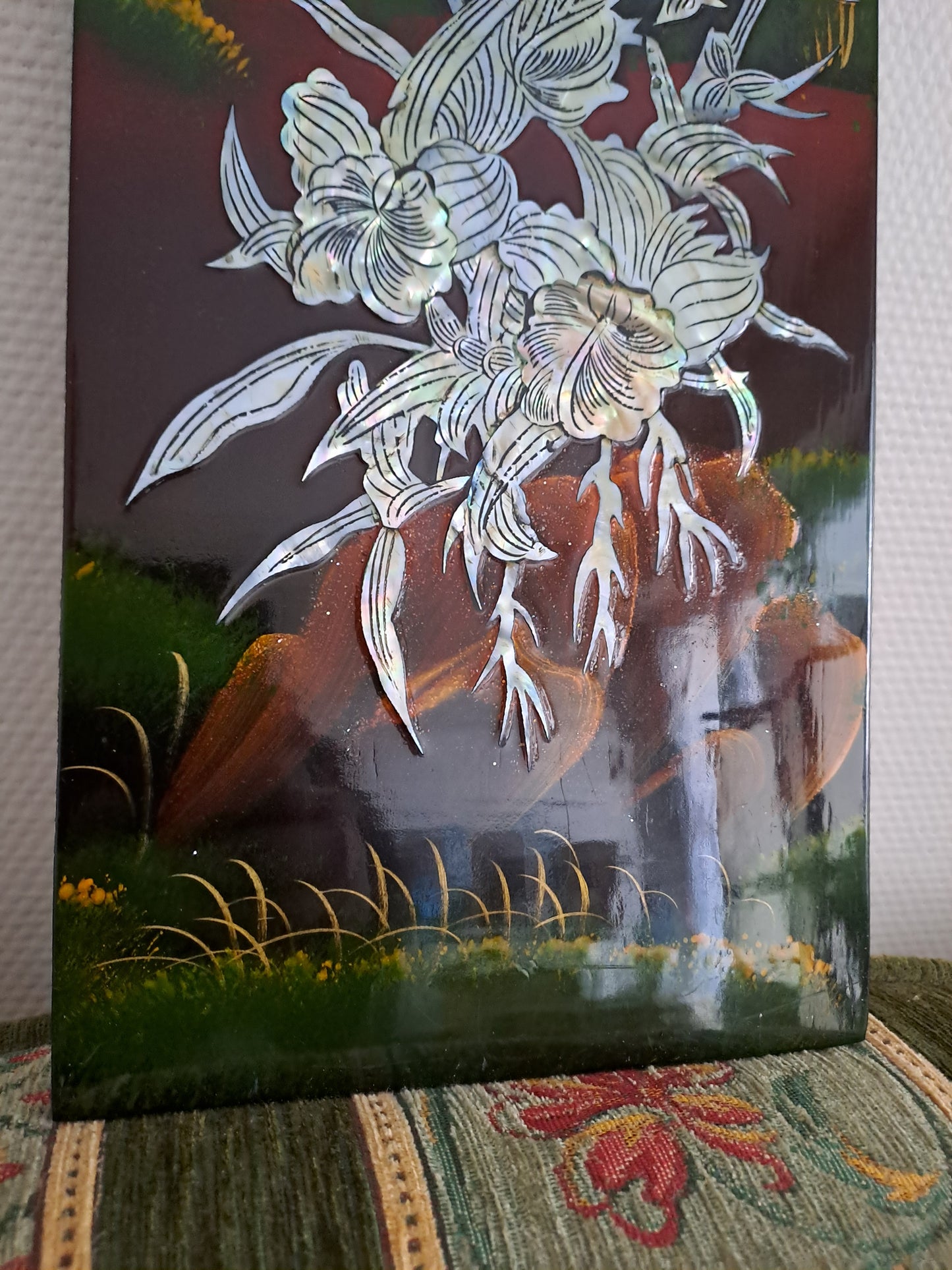 Panneau De Laque Marquetés Instration De Nacre. Fleurs Et Papillons. Ancien décoration vintage.