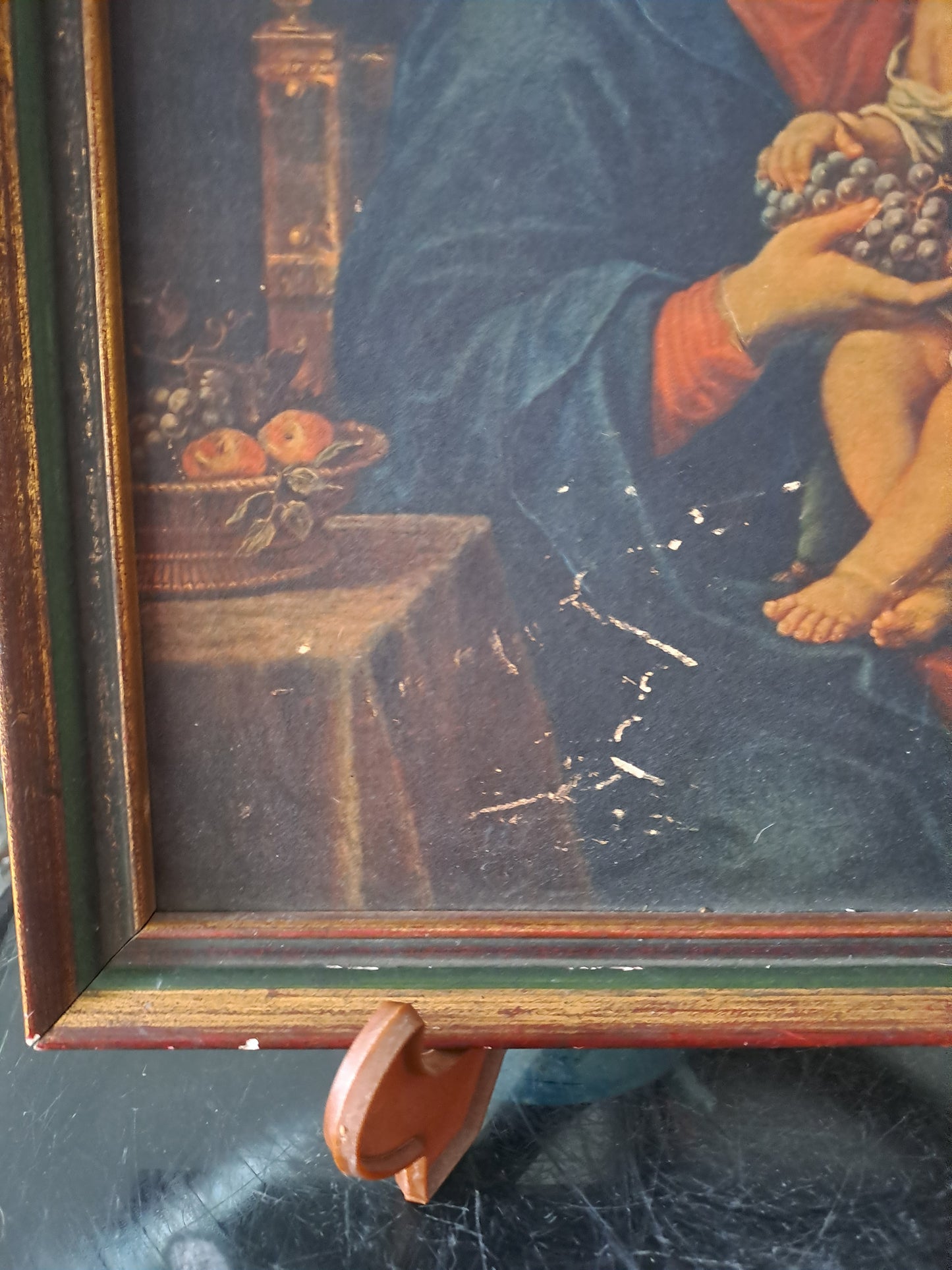 Tableau Représentant Vierge Aux Raisins. Cadre.