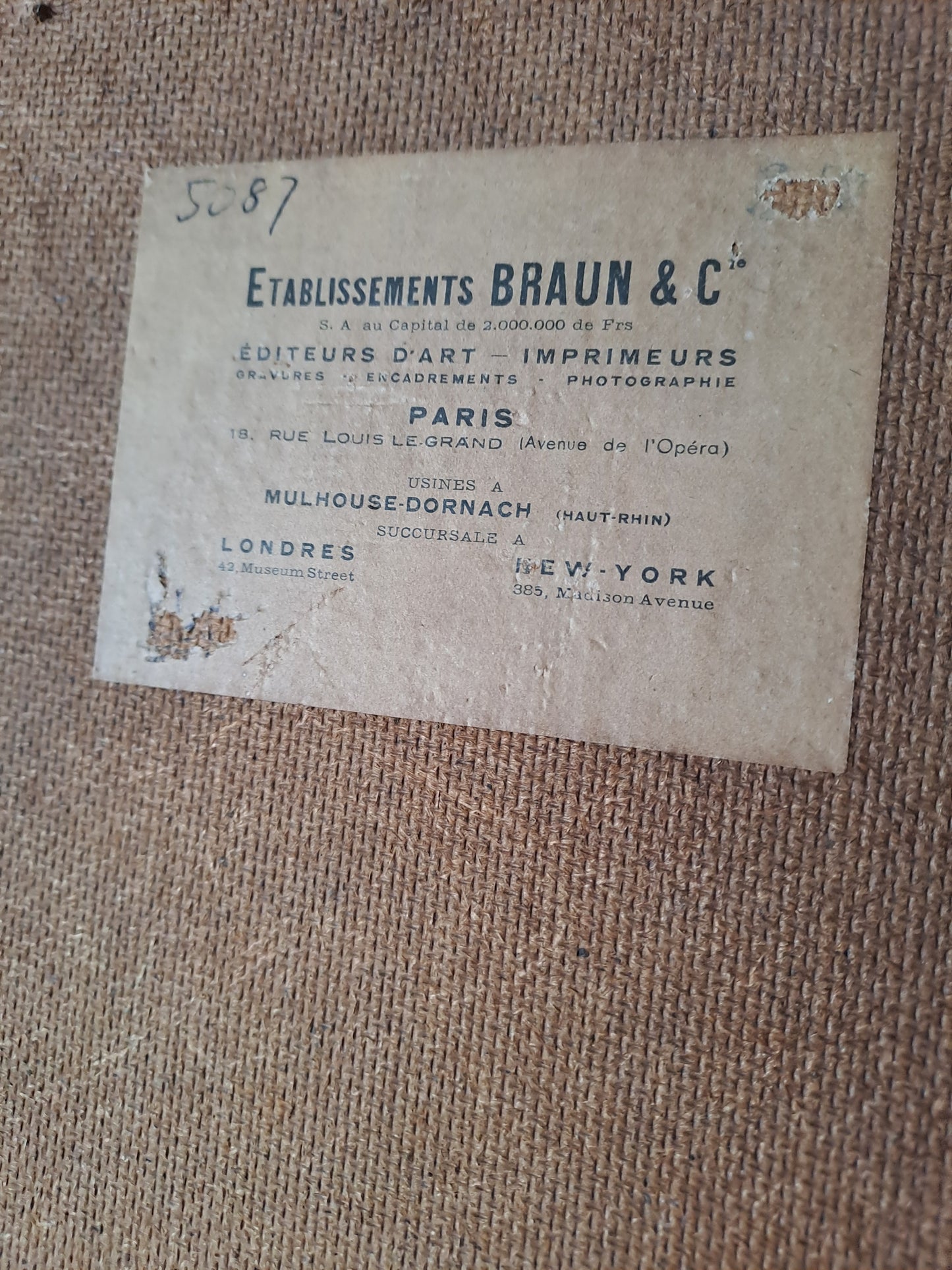 Tableau Représentant Vierge Aux Raisins. Cadre.